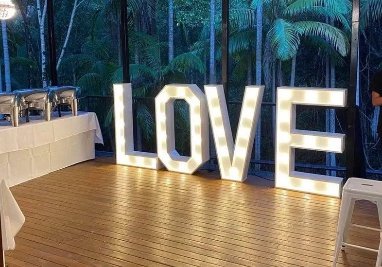 Light Up LOVE Letters.