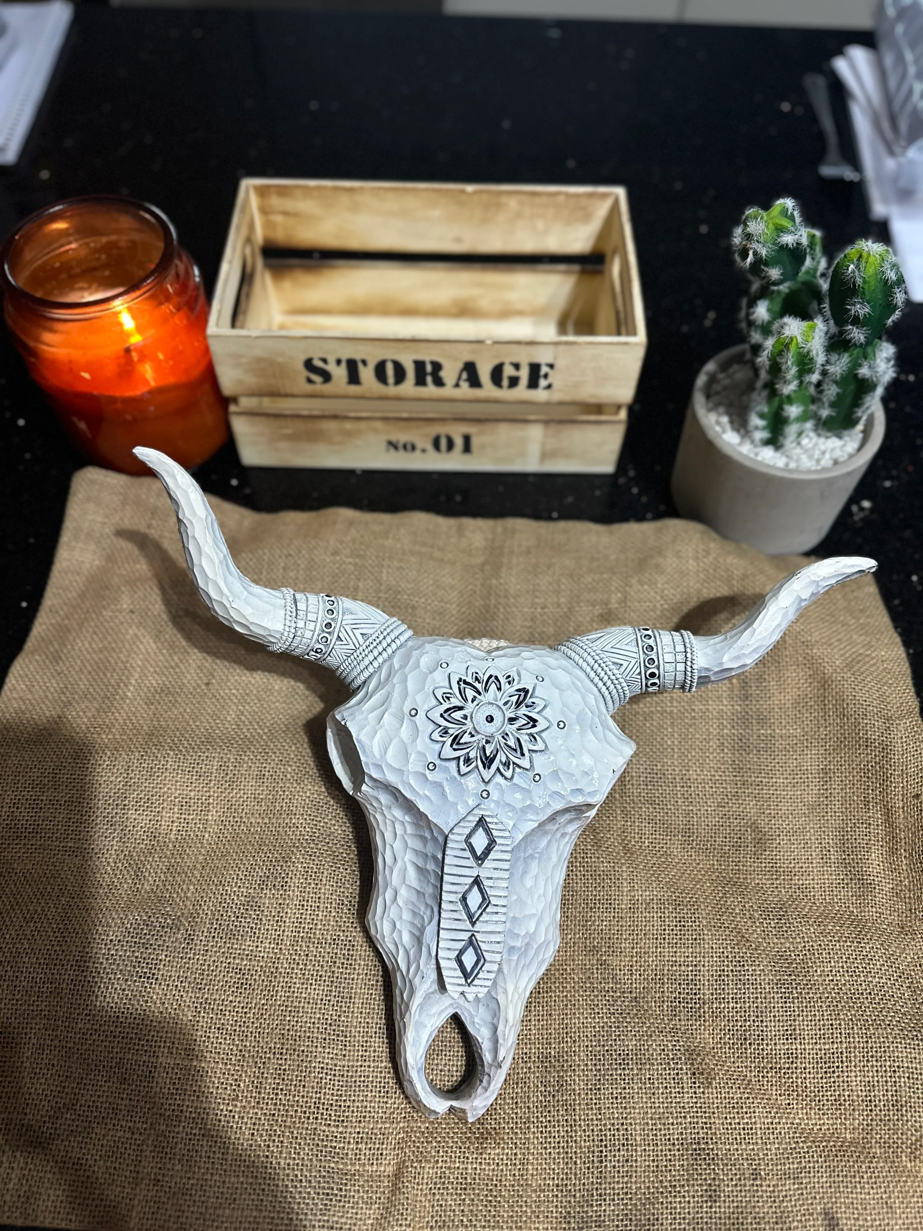 Aztec Resin Cow Skull Faux - Meduim 