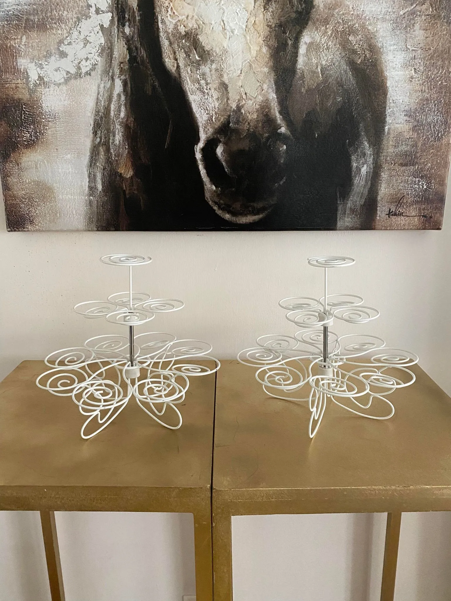 White Wire Cupcake Stand 