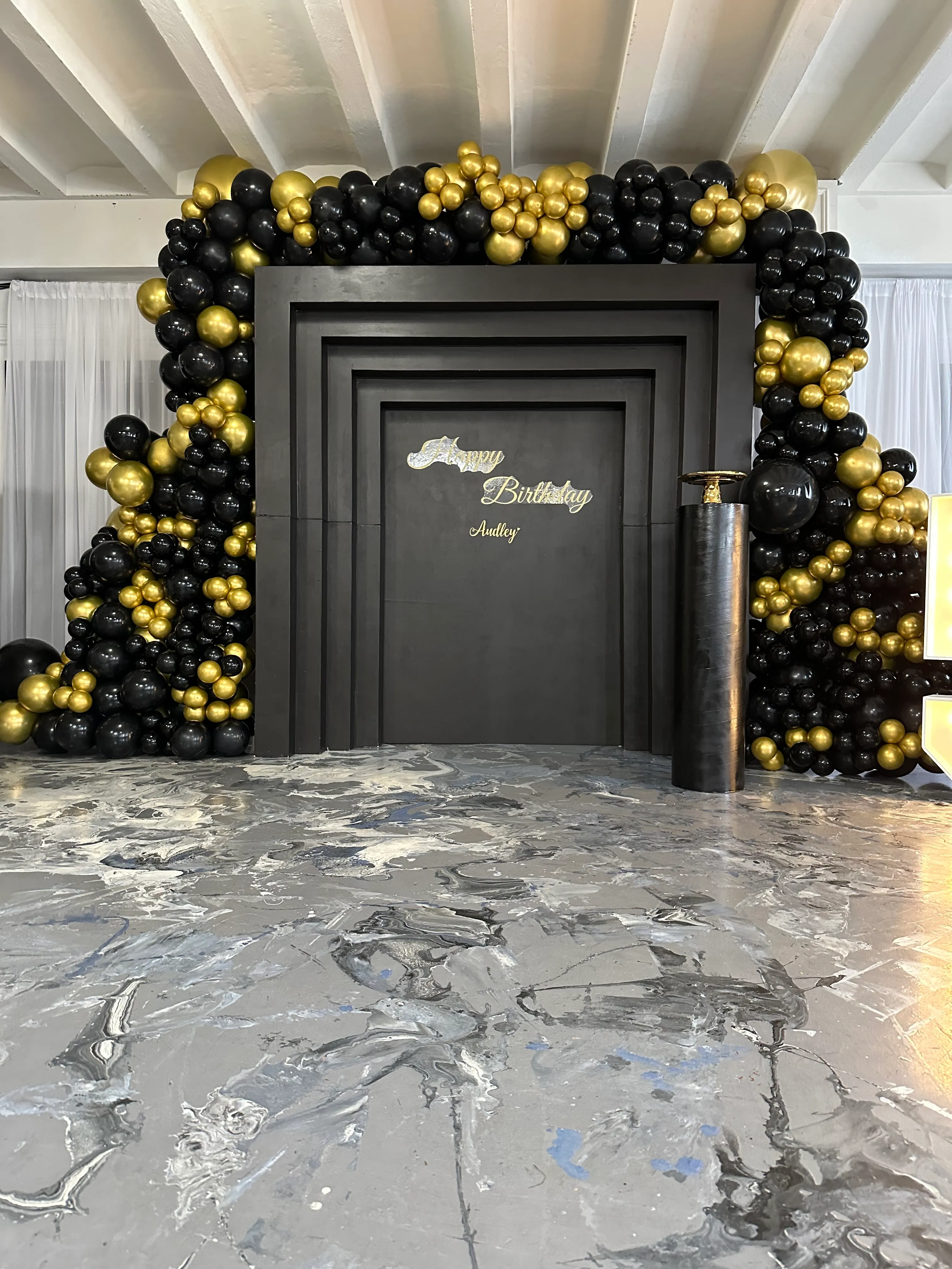 The Triumph Square Arch 