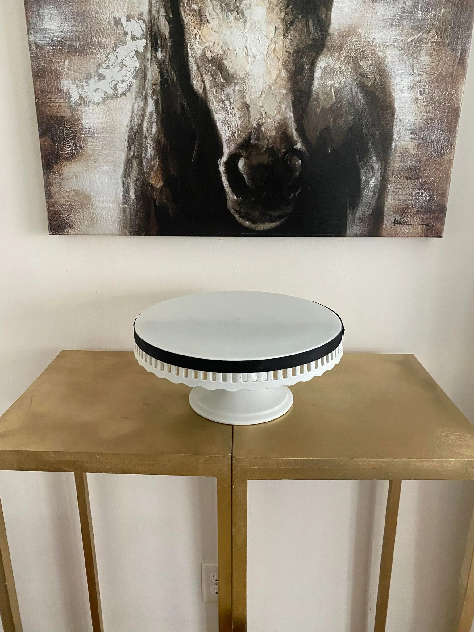 White Cake Stand 