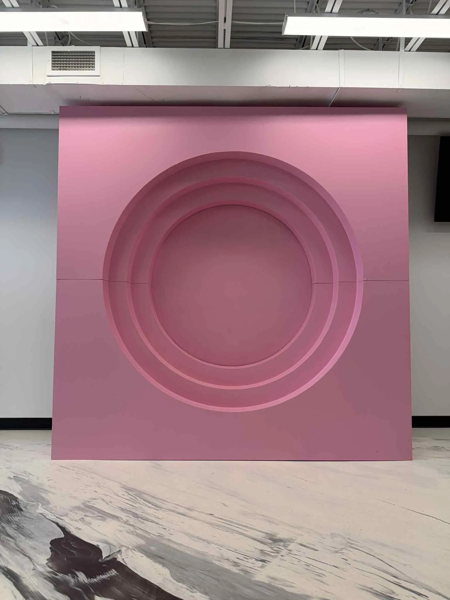 Infinity Round Backdrop