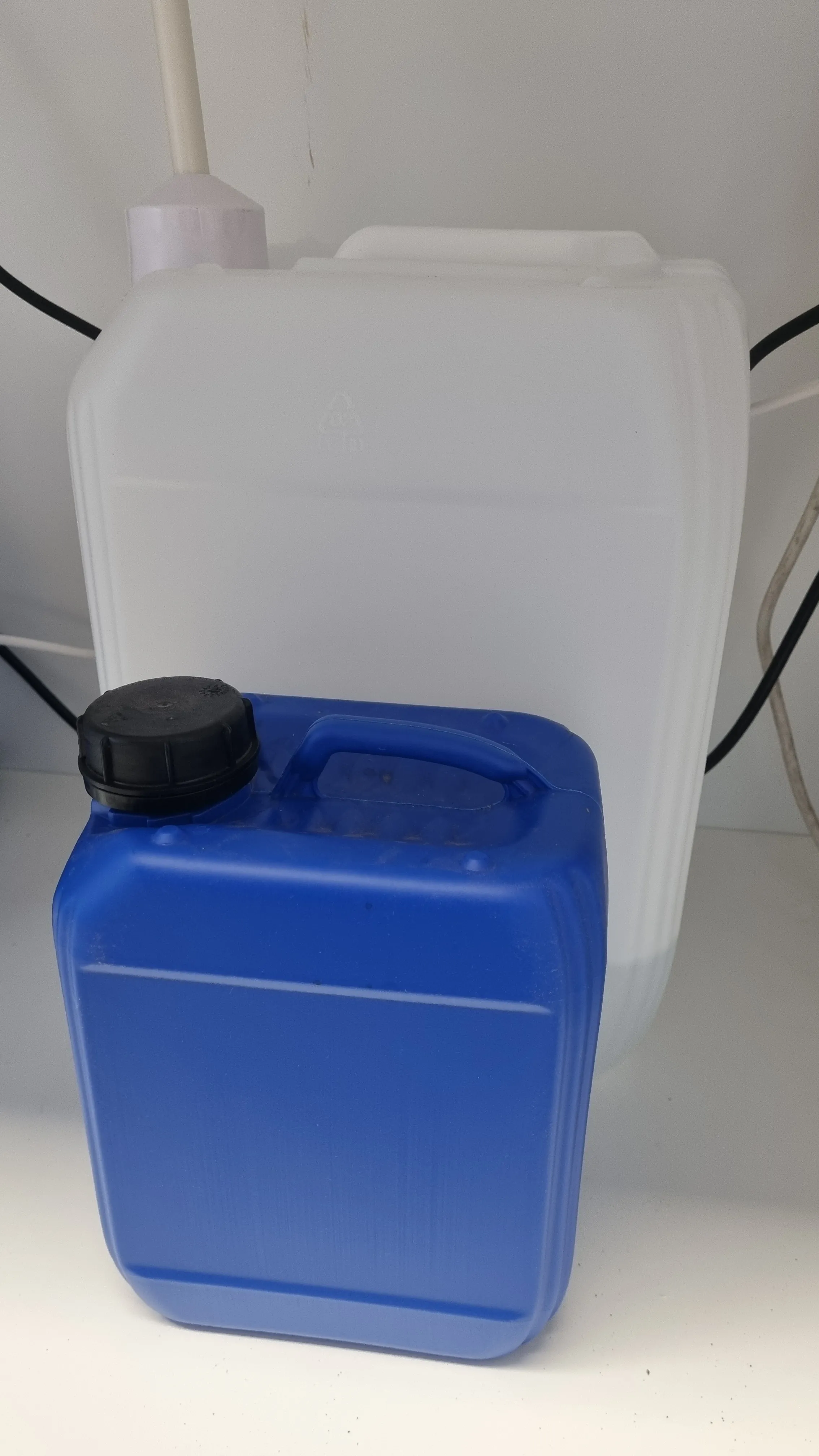 Jerrycan (1x 20L schoon - 1x 5L vuil)