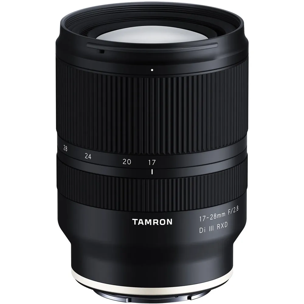 Tamron 17-28 mm F/2.8 Di III RXD or Sony FE