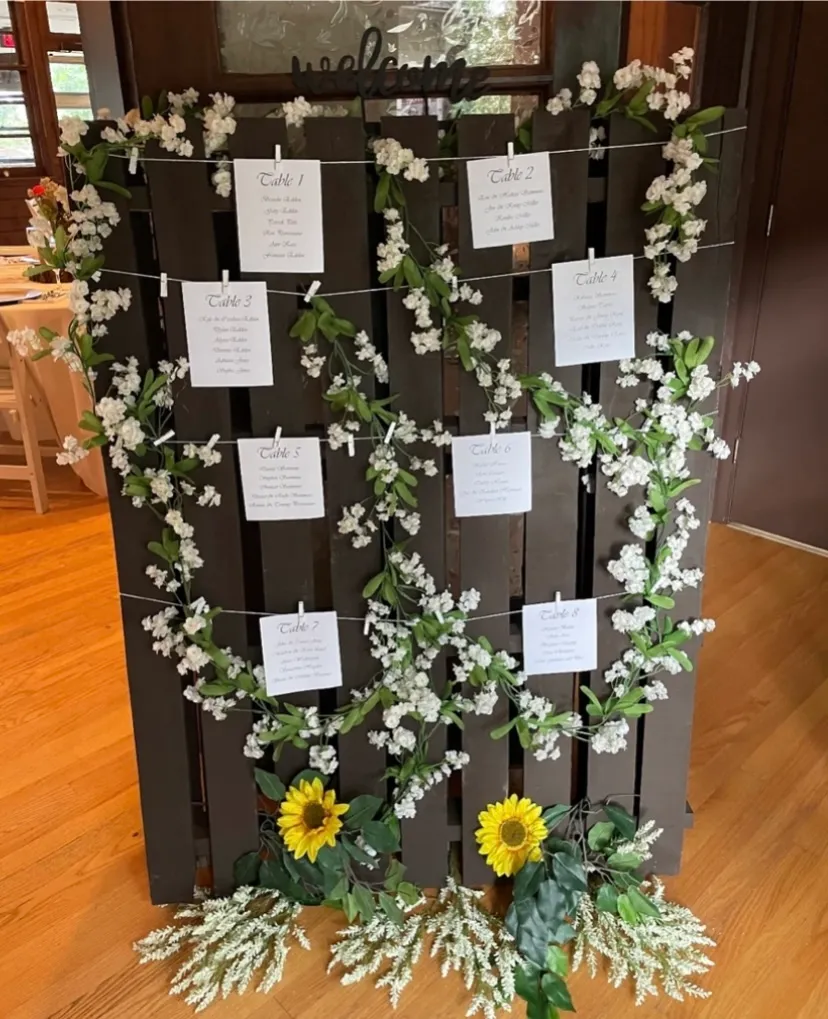 Dark Wood Pallet Seating Chart 