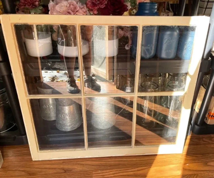 6-Pane Cream Old Windows