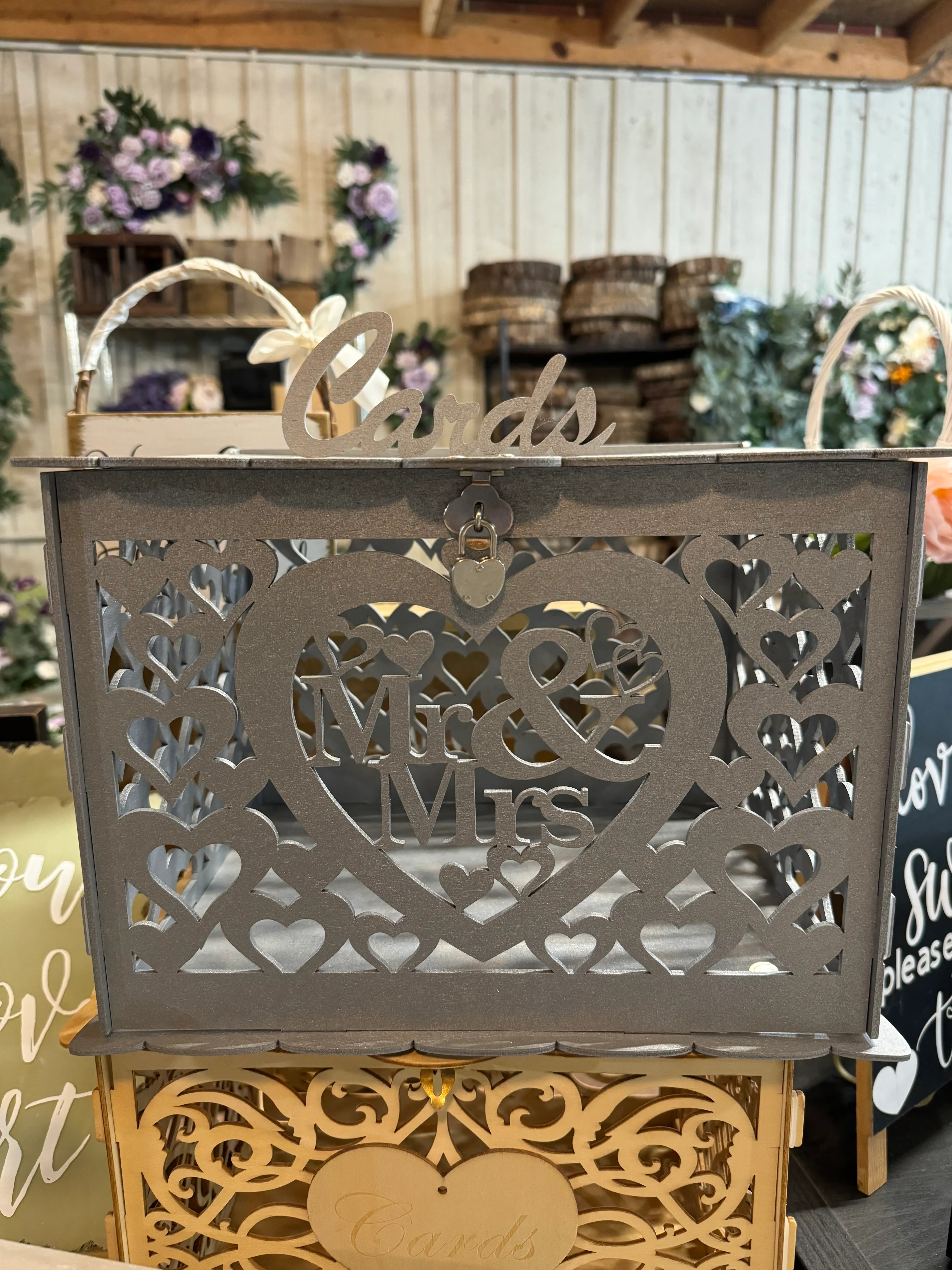 Lightweight Gray “Mr. & Mrs.” Card Box