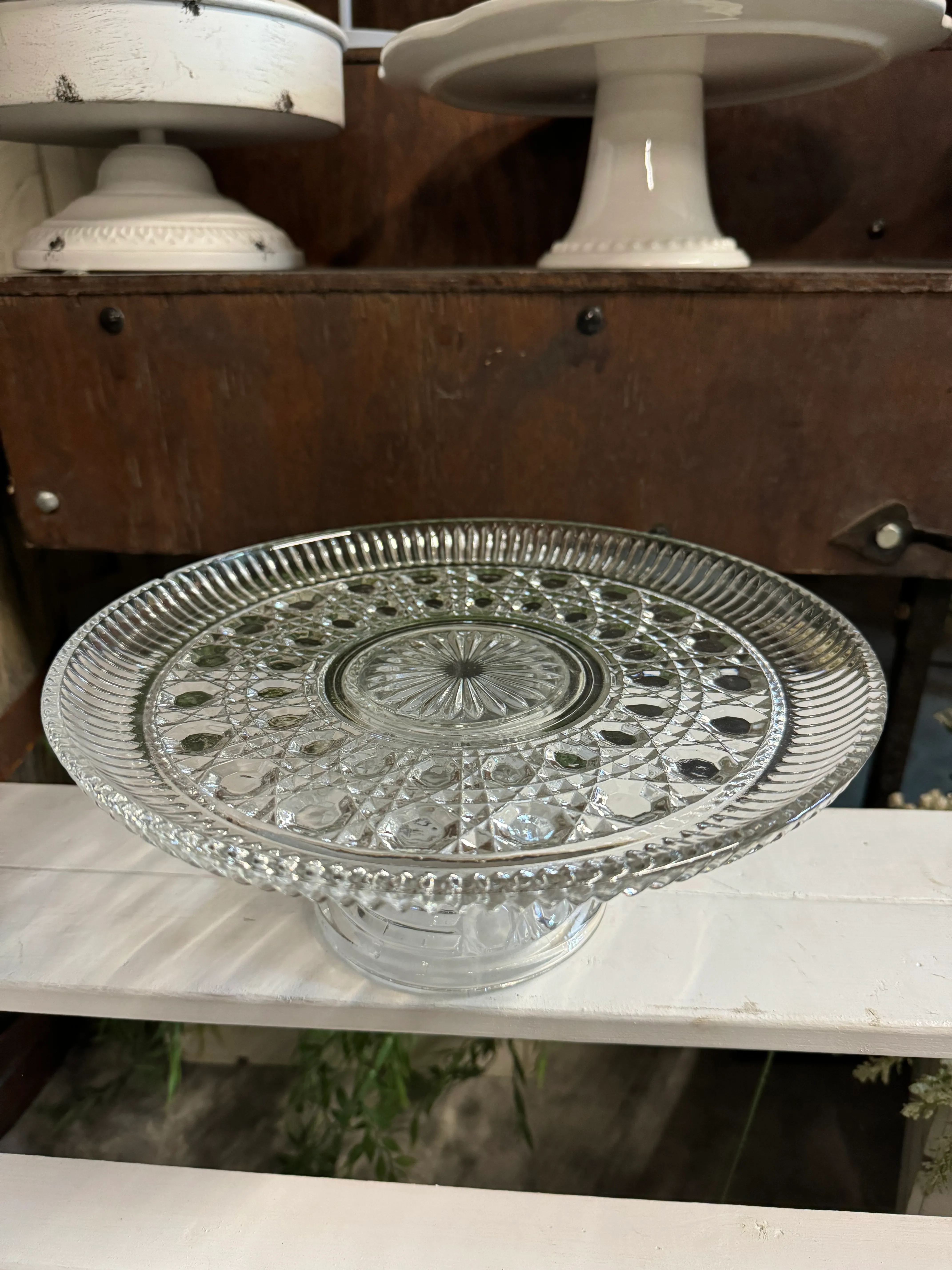 10.5 inch Clear Glass Cake Stand 