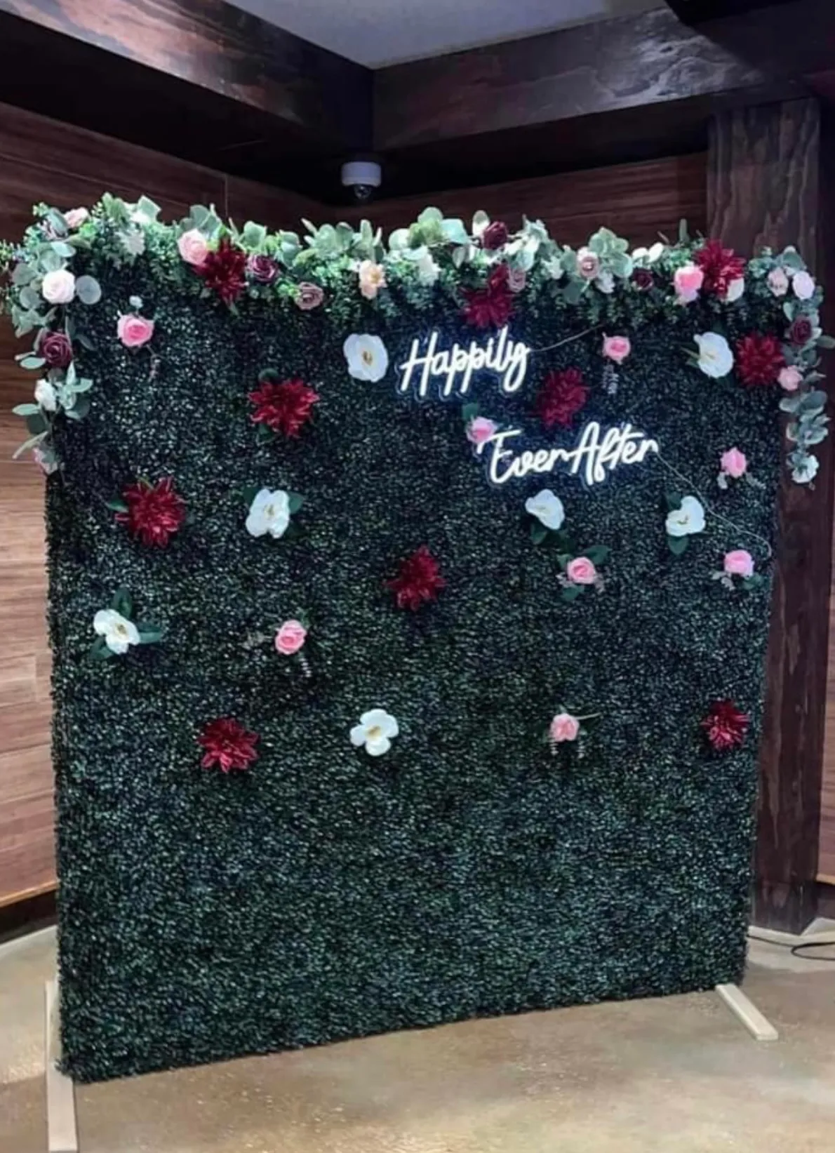 “Happily Ever After” Neon Sign