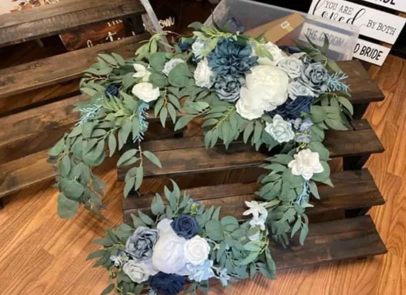 Ling’s Moments Navy & Dusty Blue 2-piece Arch Flowers