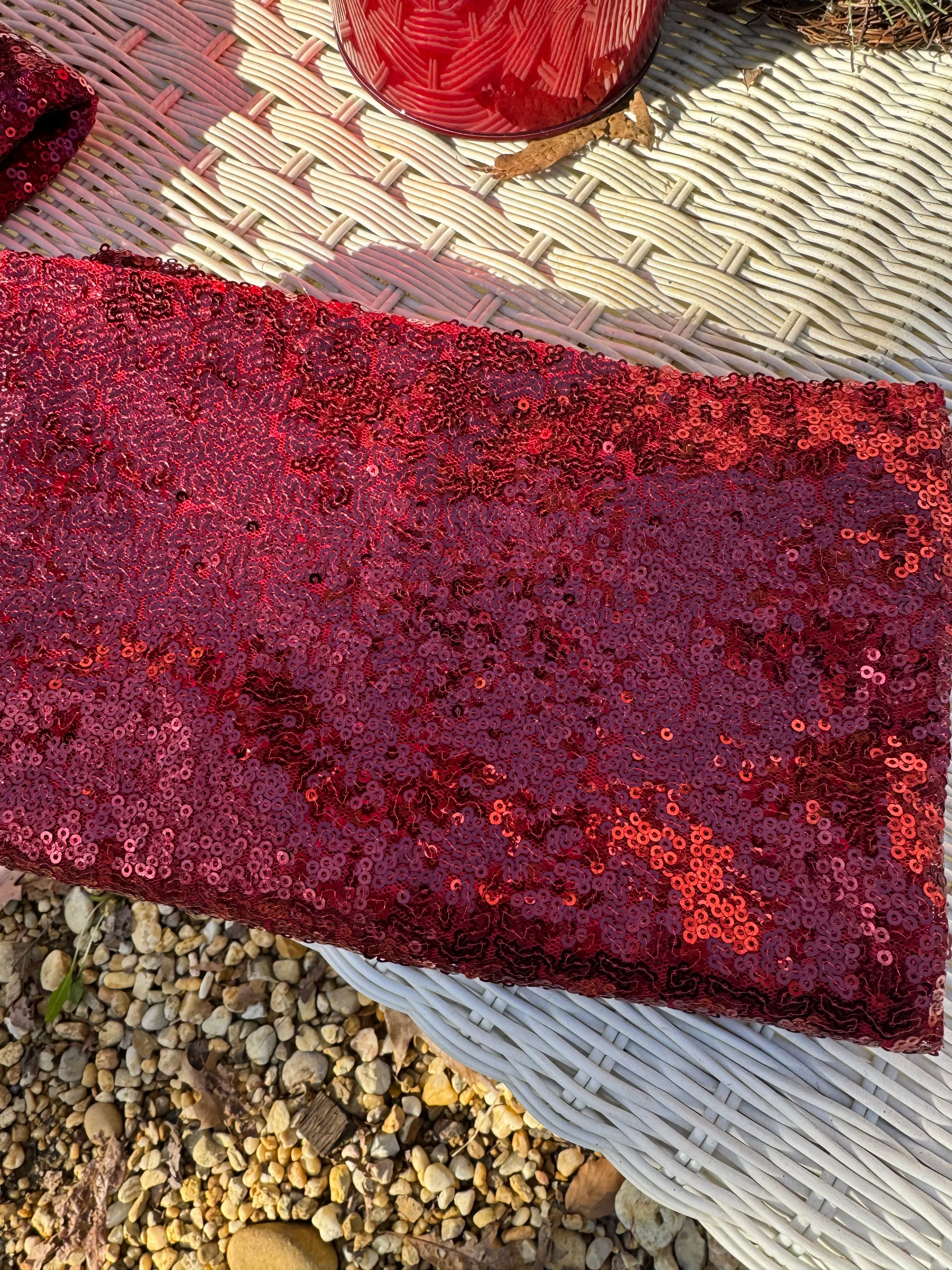 Reddish/Burgundy Sequin Table Runners