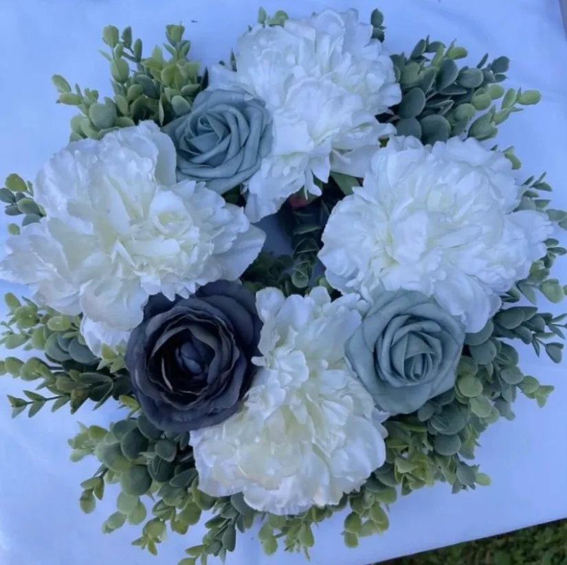 Dusty Blue & White Wreath Centerpieces 