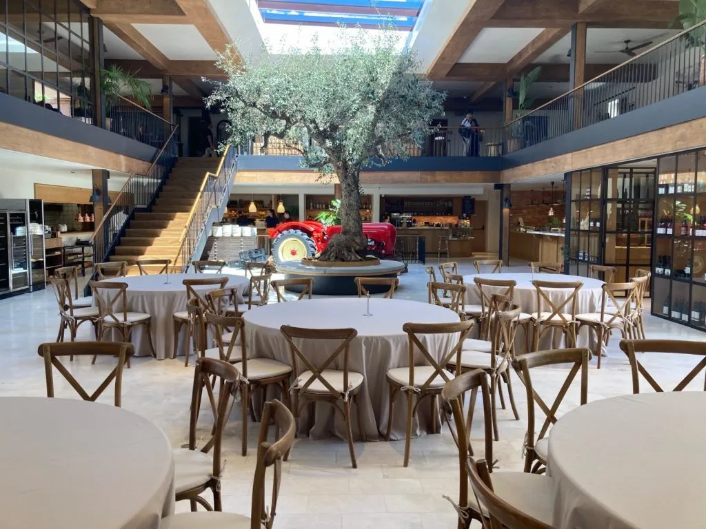 SAND COLOR ROUND TABLECLOTH