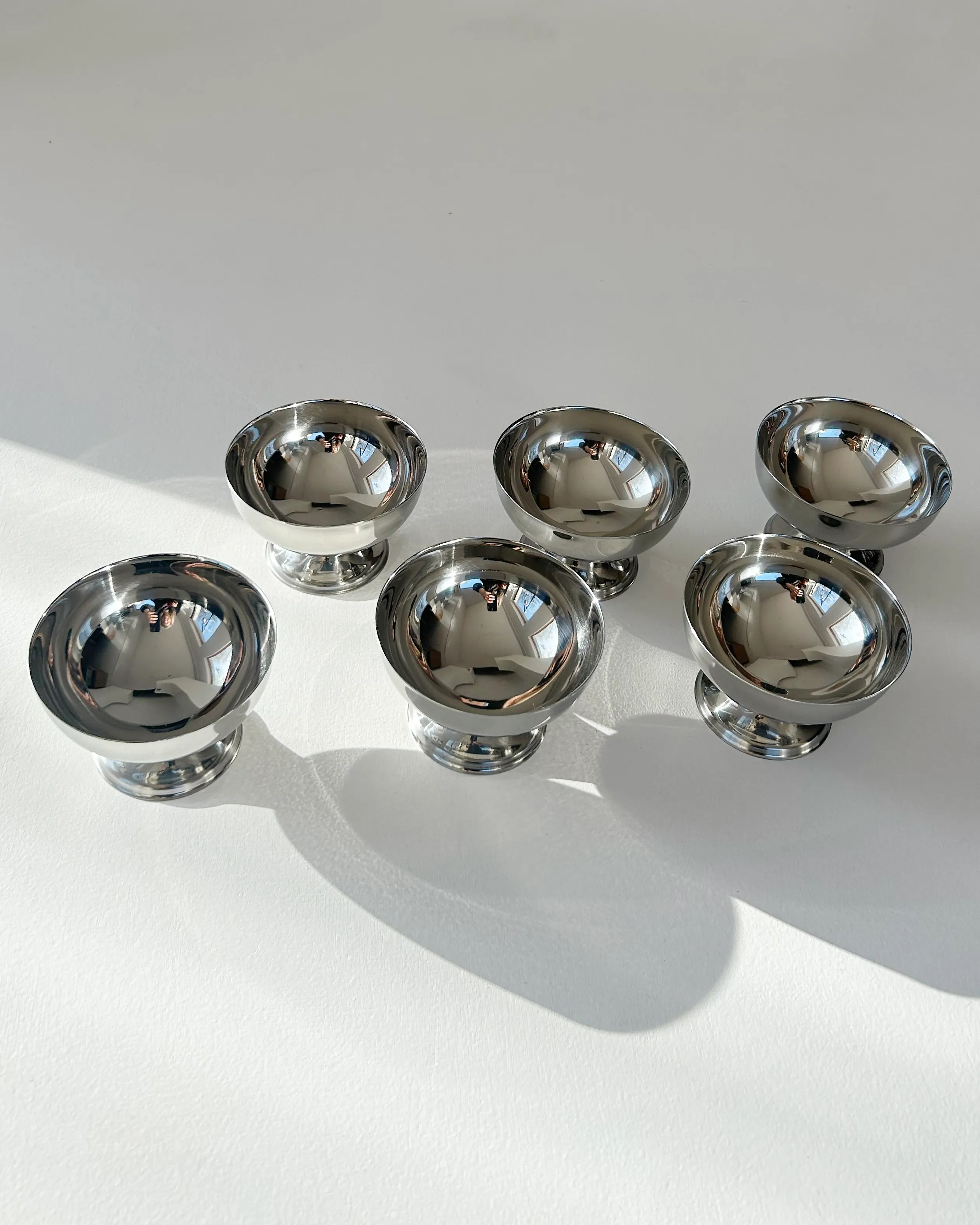 13 | CAKE & CUPCAKE STANDS