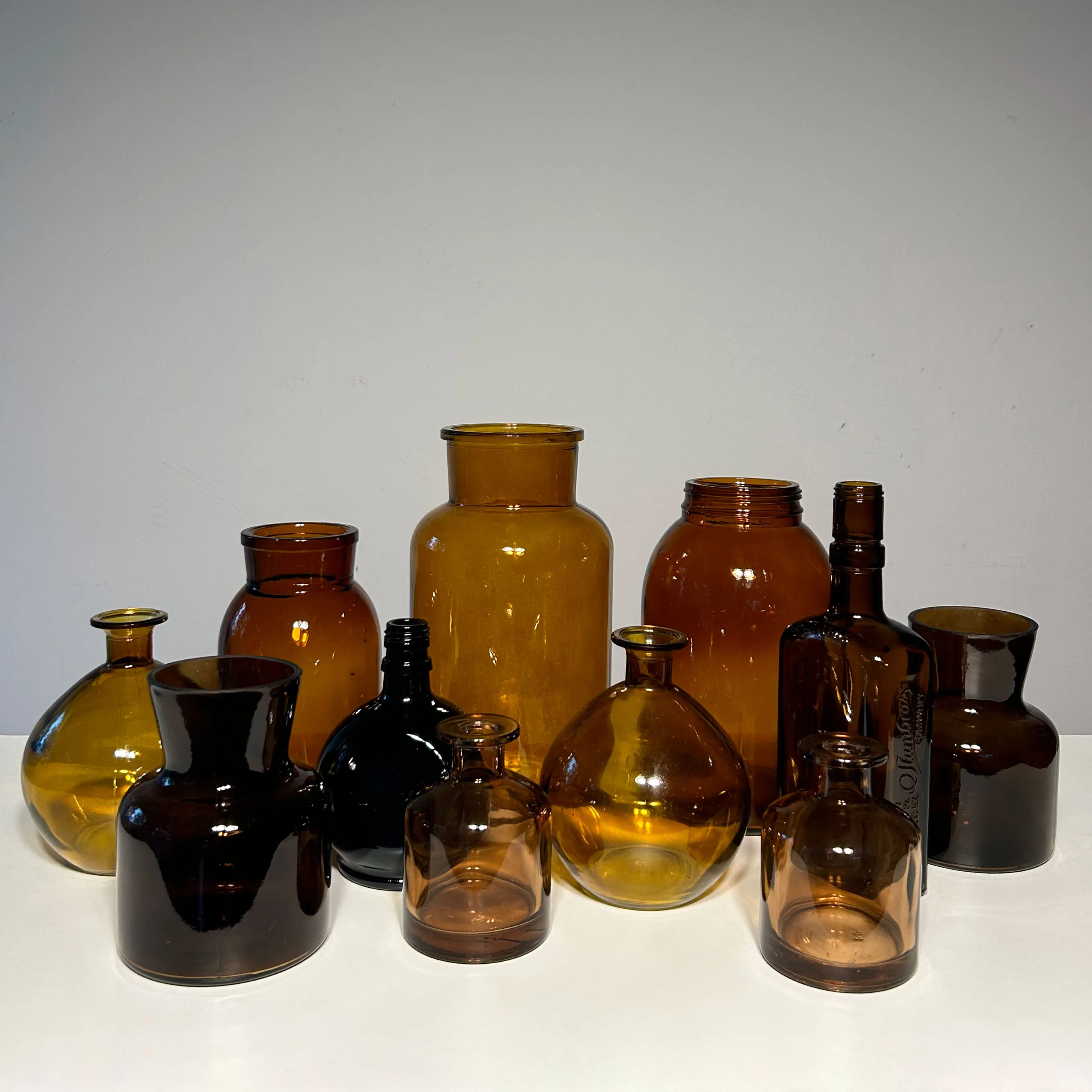 20 x VINTAGE AMBER vase