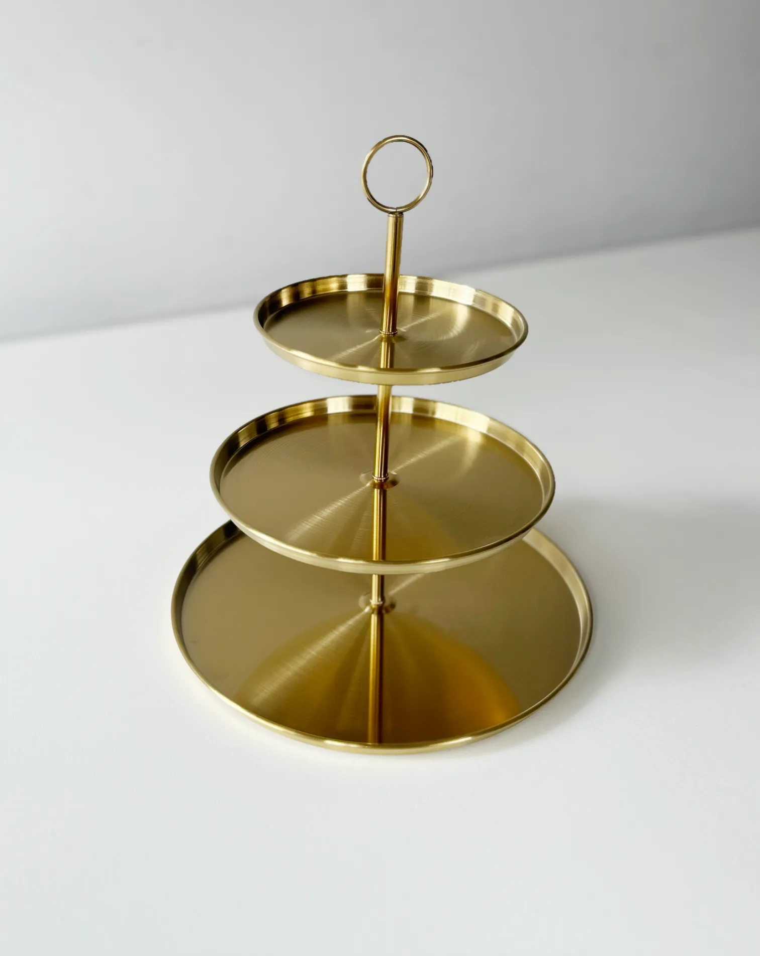 GOLD trijų aukštų stovas