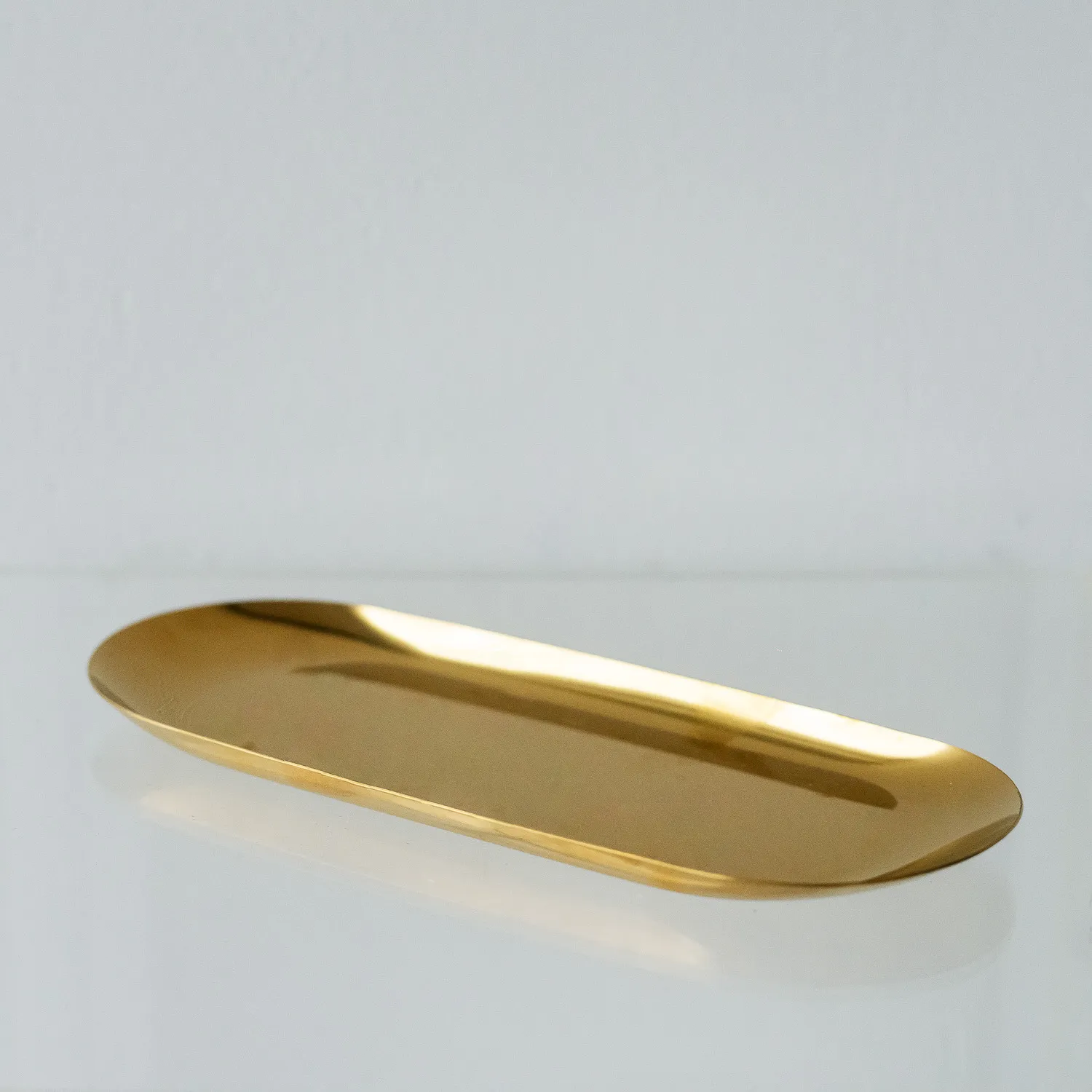GOLD oval plate