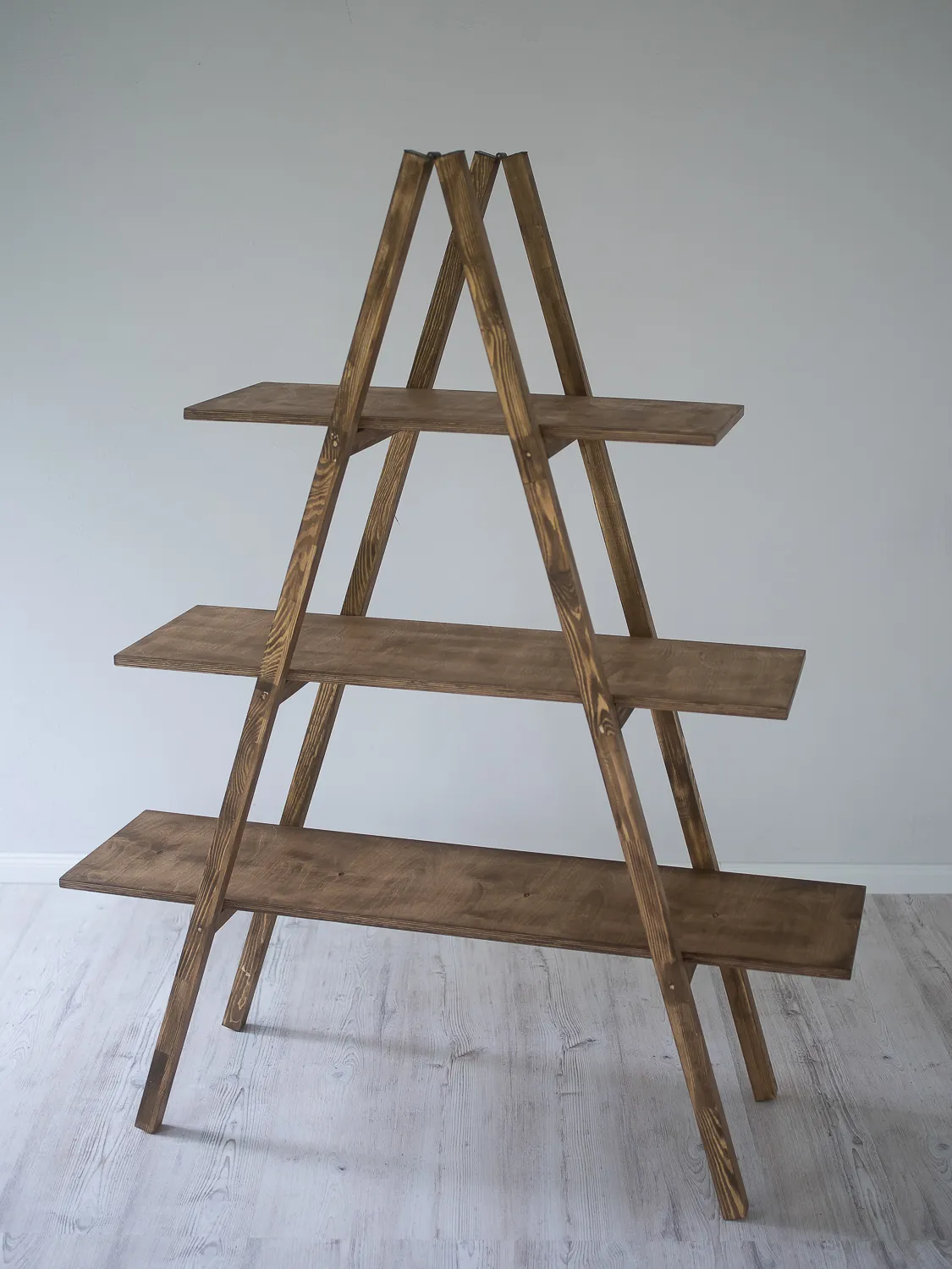 WOOD DARK MAXI stand