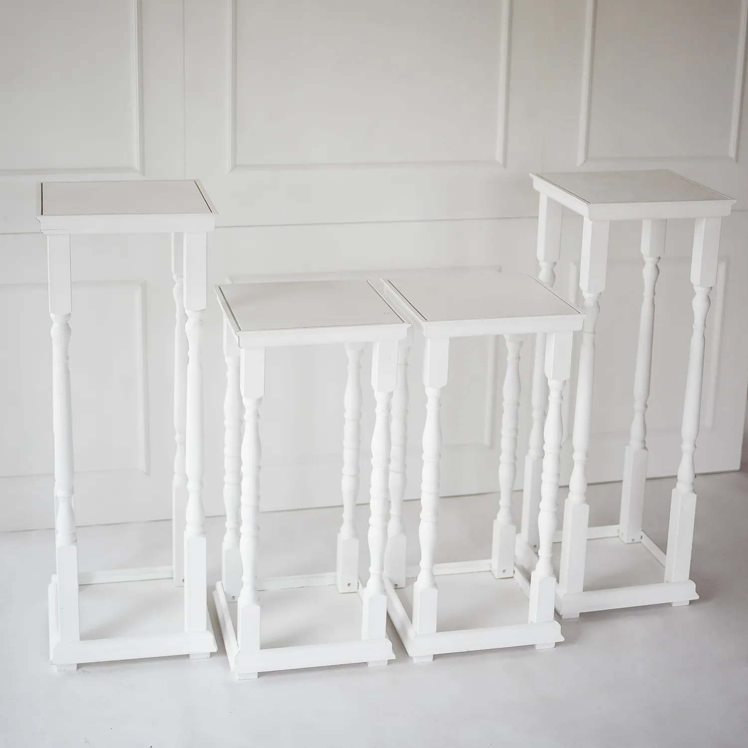 CLASSIC B WHITE 75 cm plinth