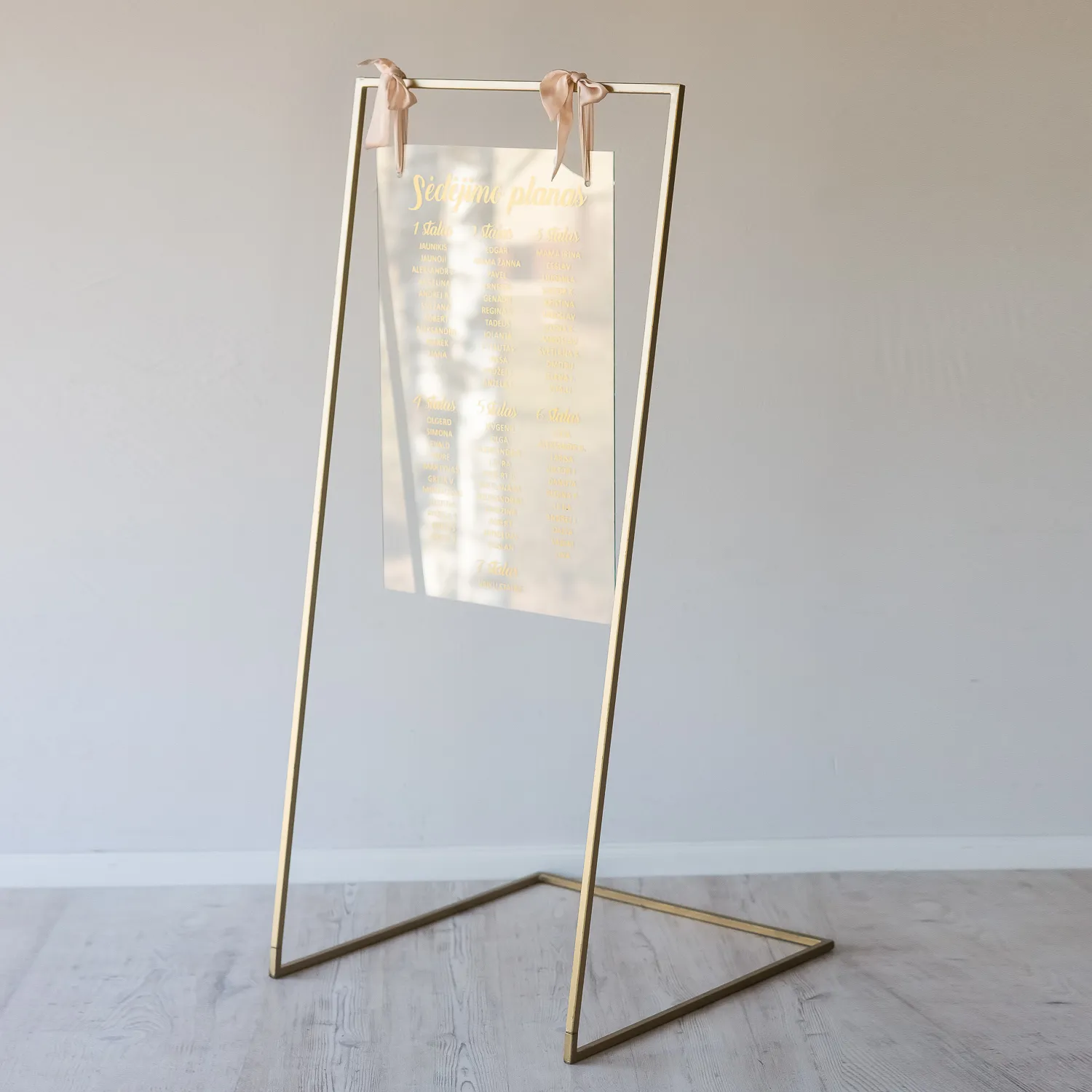 Easel A GOLD