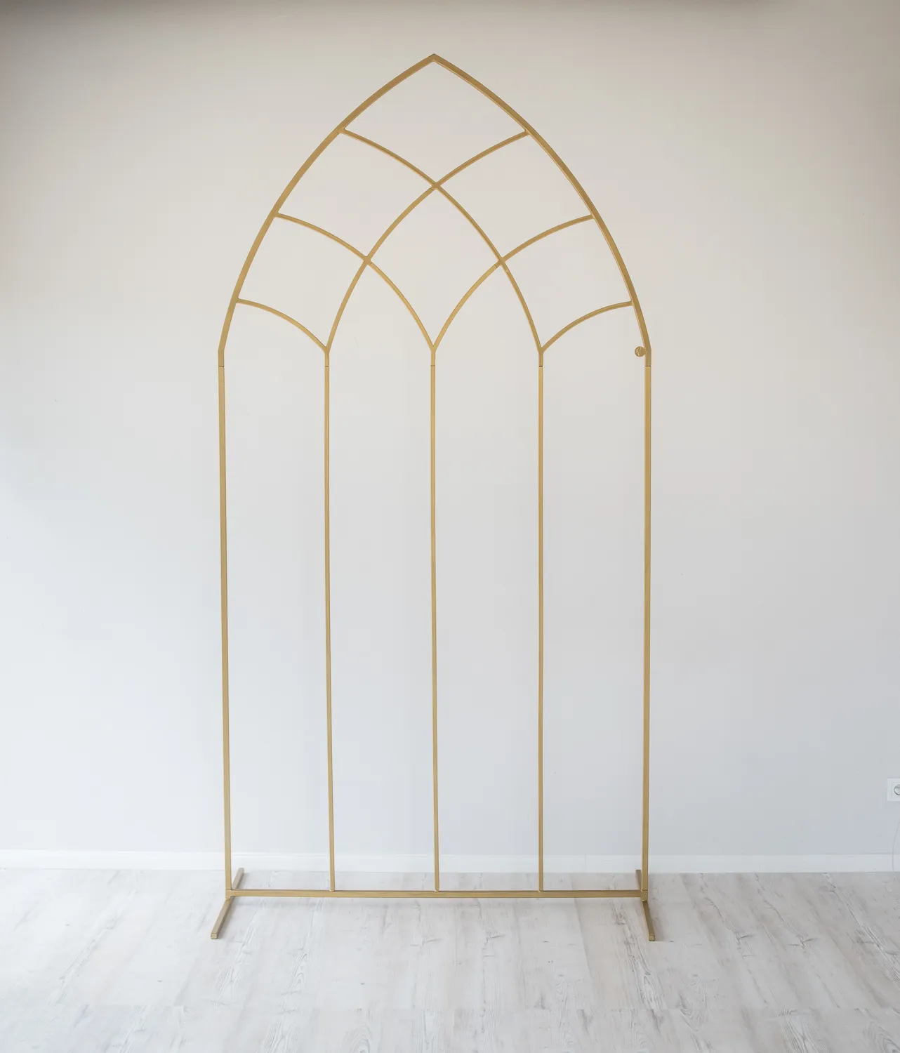 GOTHIC GOLD backdrop