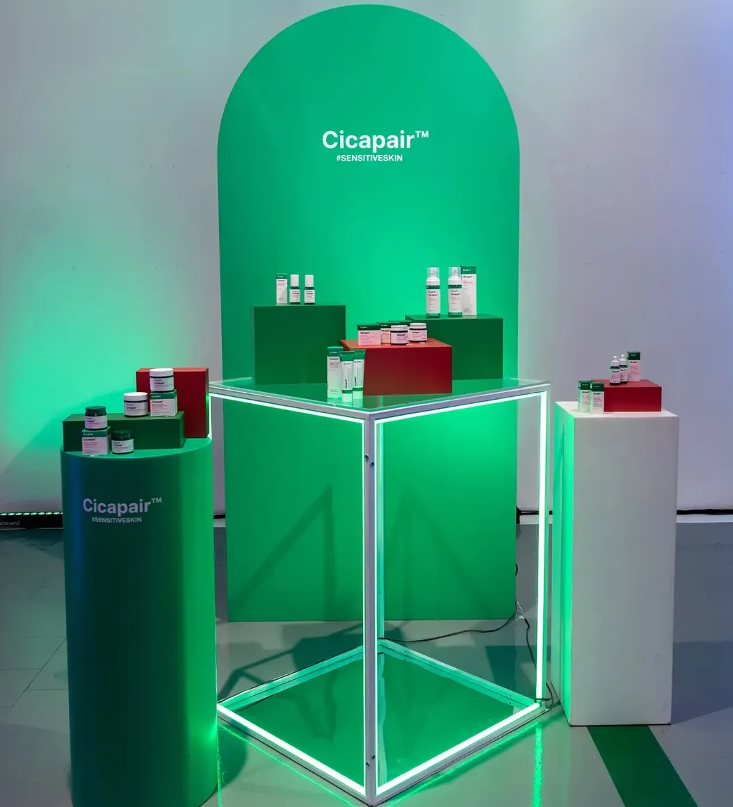 CUSTOM COLOR ARCH backdrop