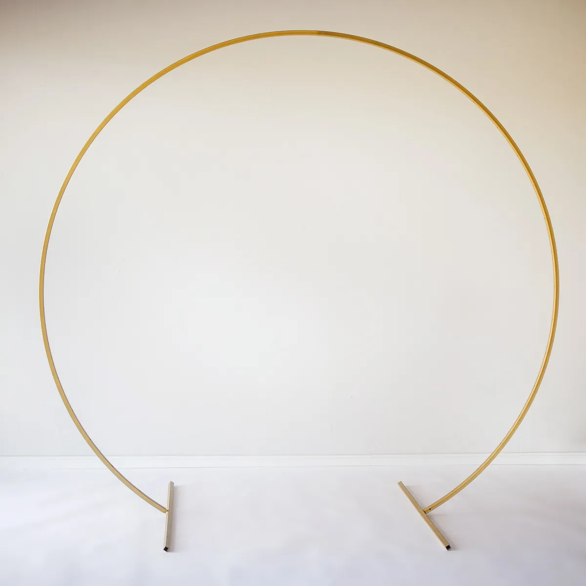 CIRCLE L GOLD arch
