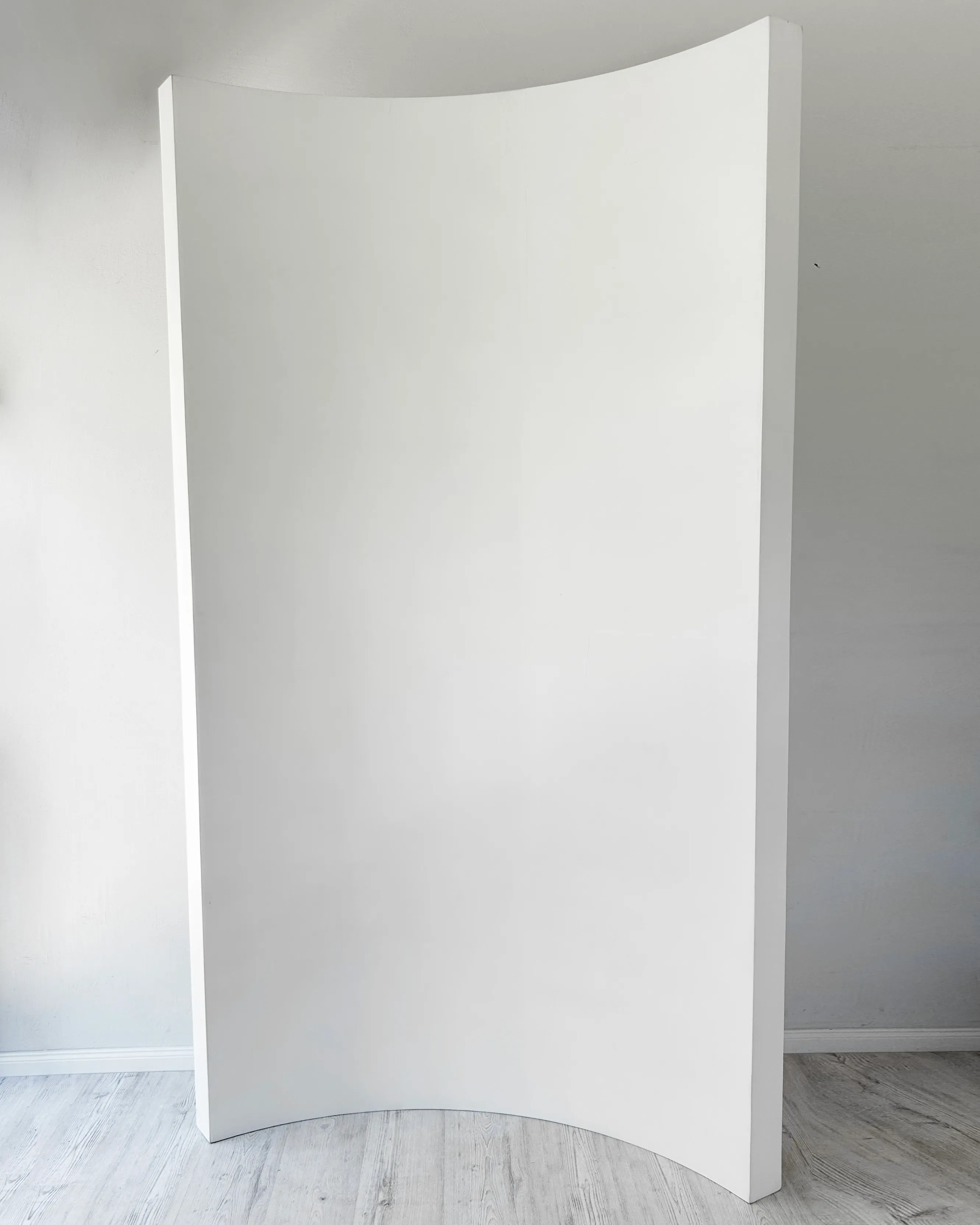 MINIMAL WAVE backdrop A