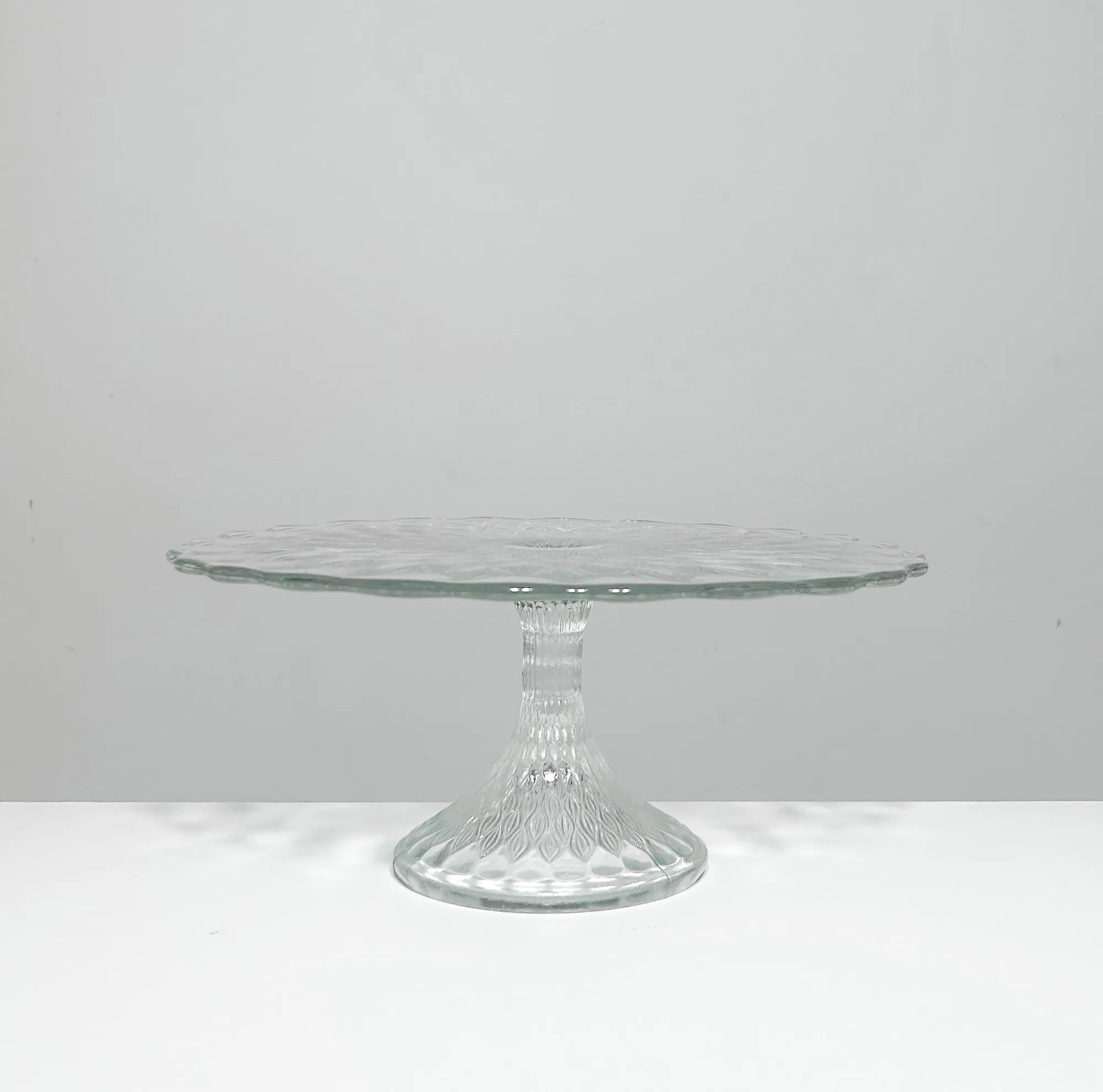 GLASS cake stand