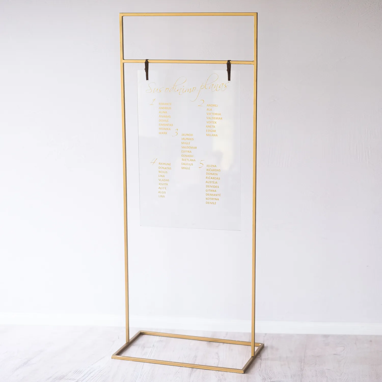 Easel C GOLD
