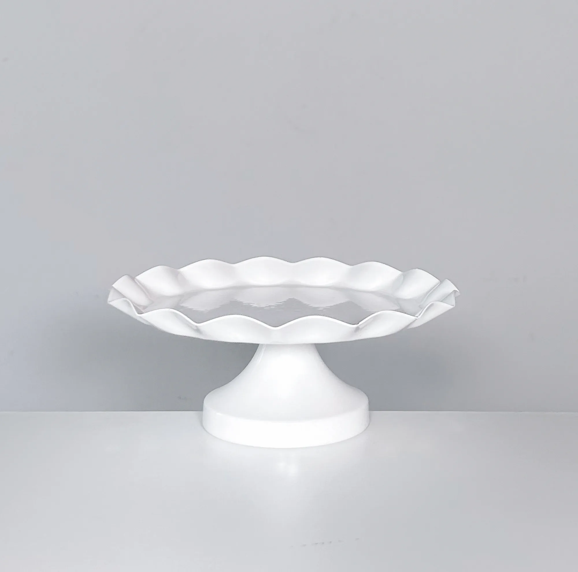 WHITE 17 cm WAVE cupcake stand
