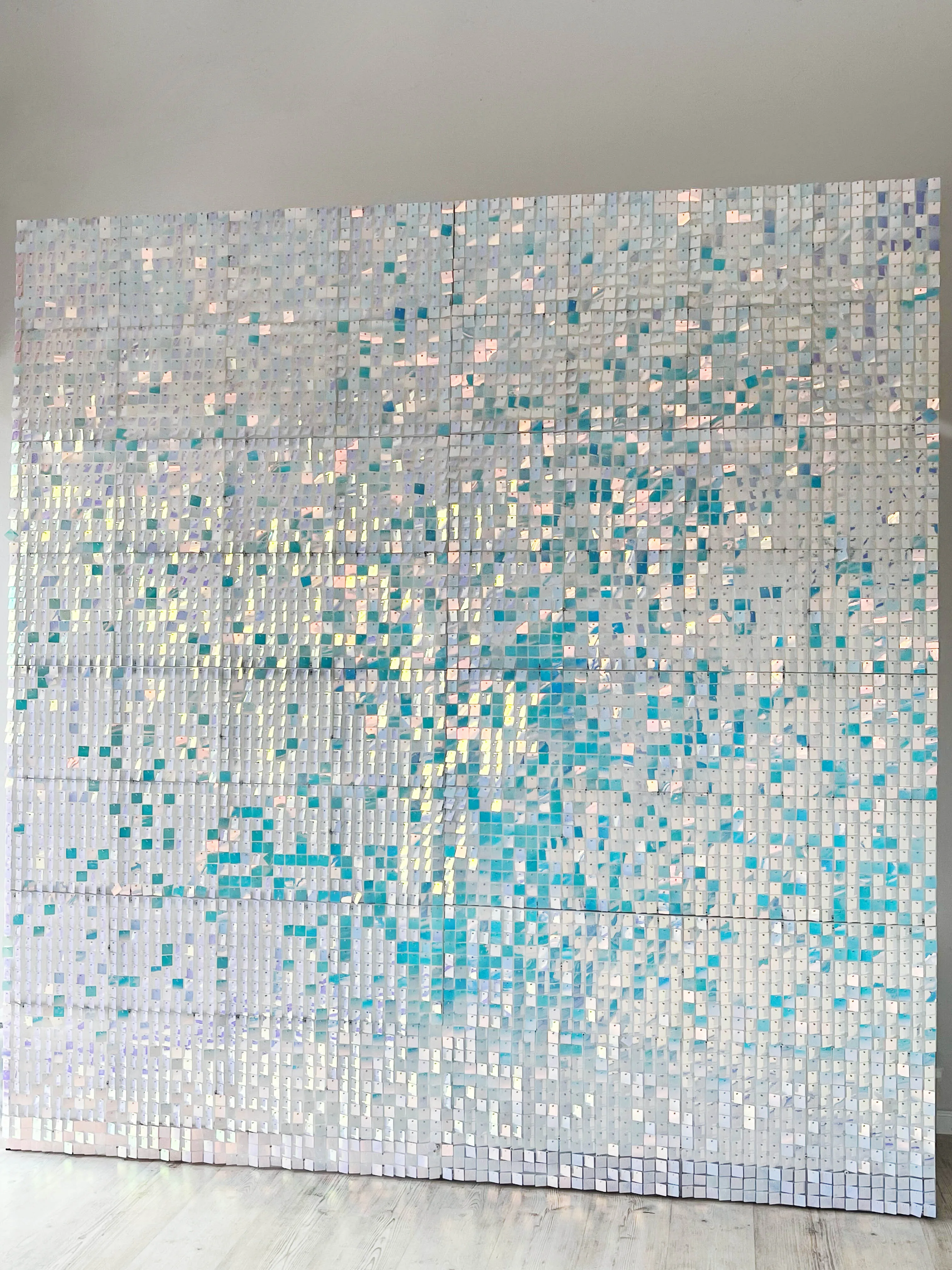 DYNAMIC ICE 240 cm backdrop