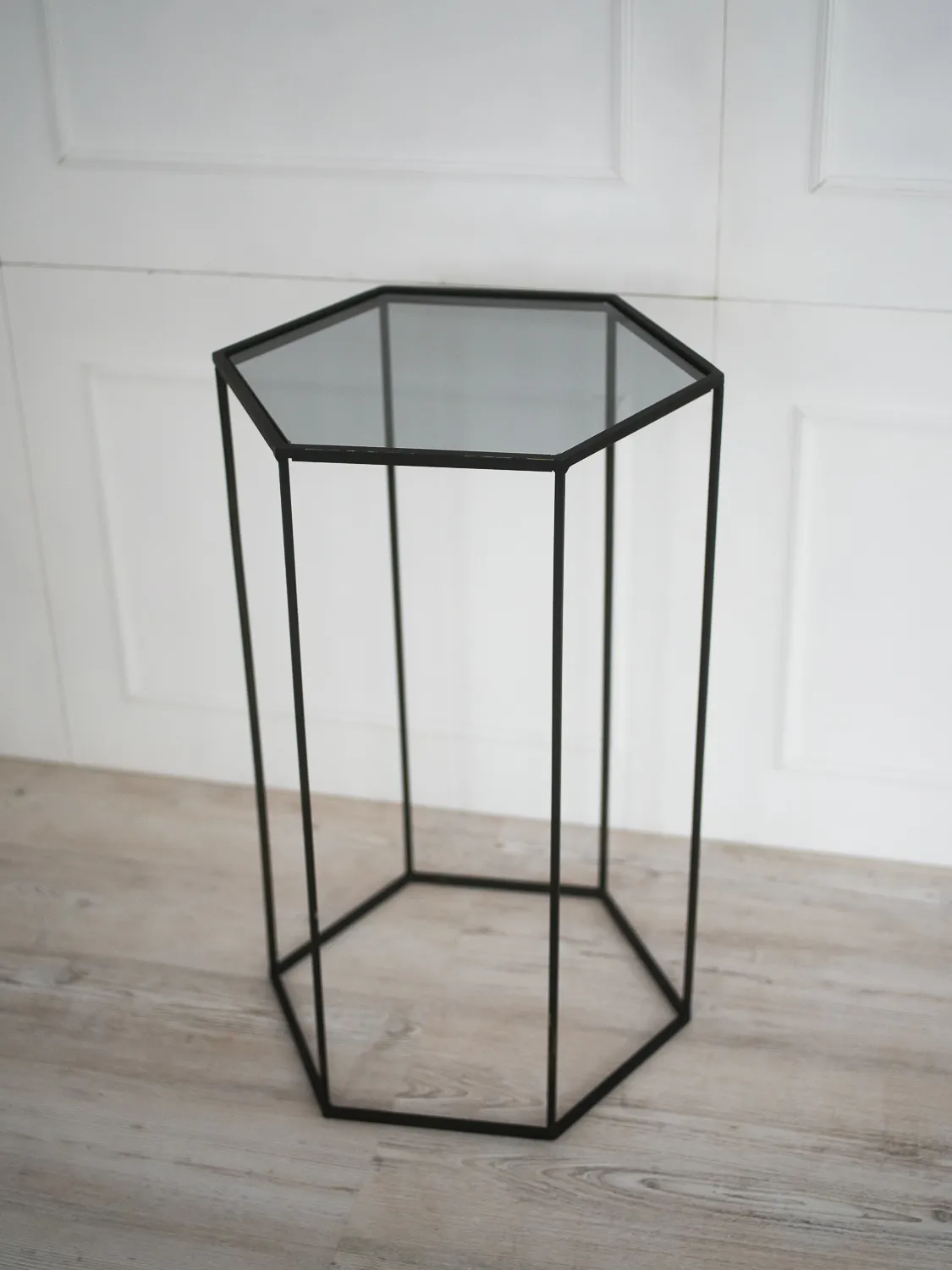 HEXAGON BLACK ceremony table