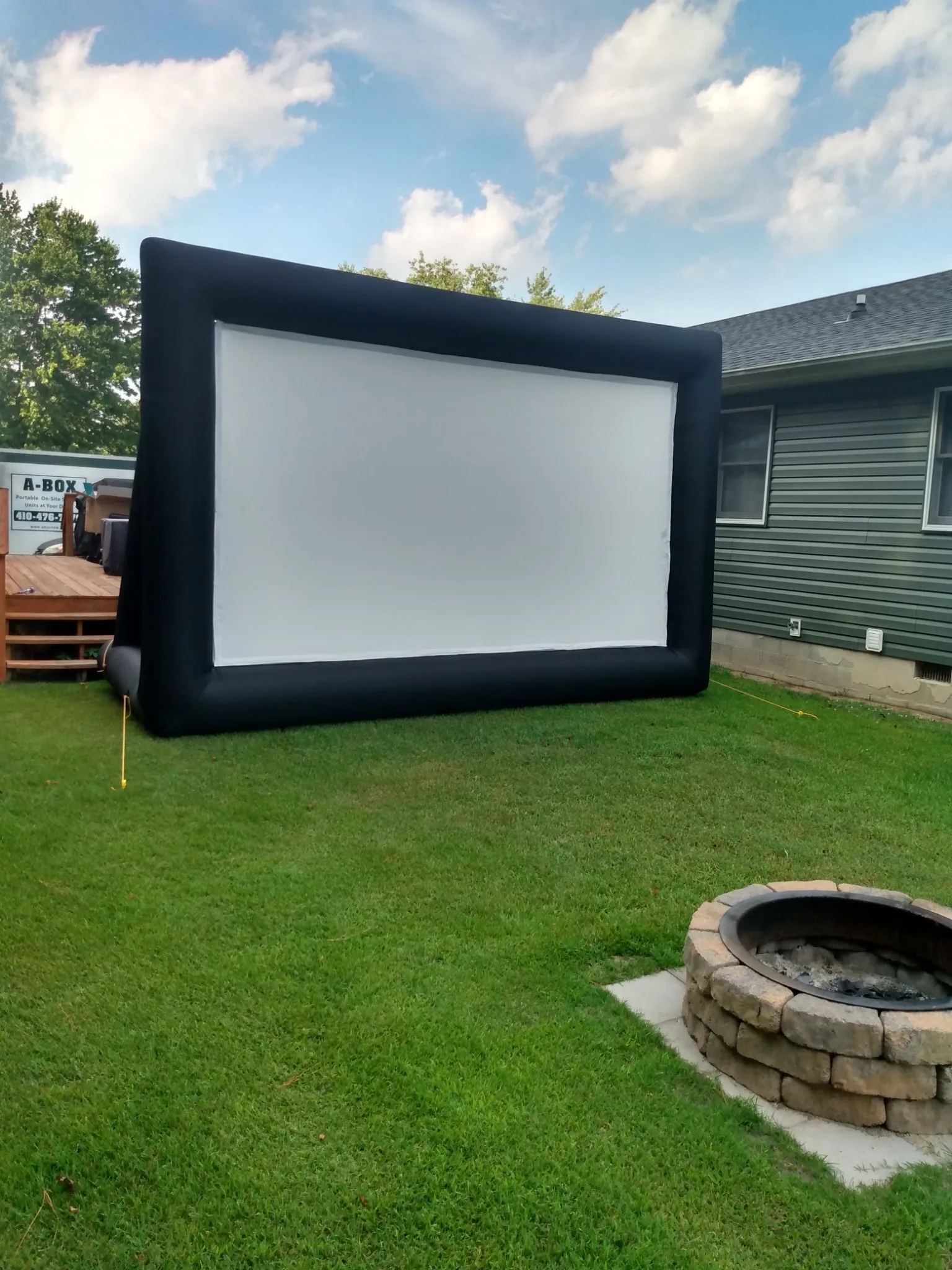 Inflatable 20' Projector Screen