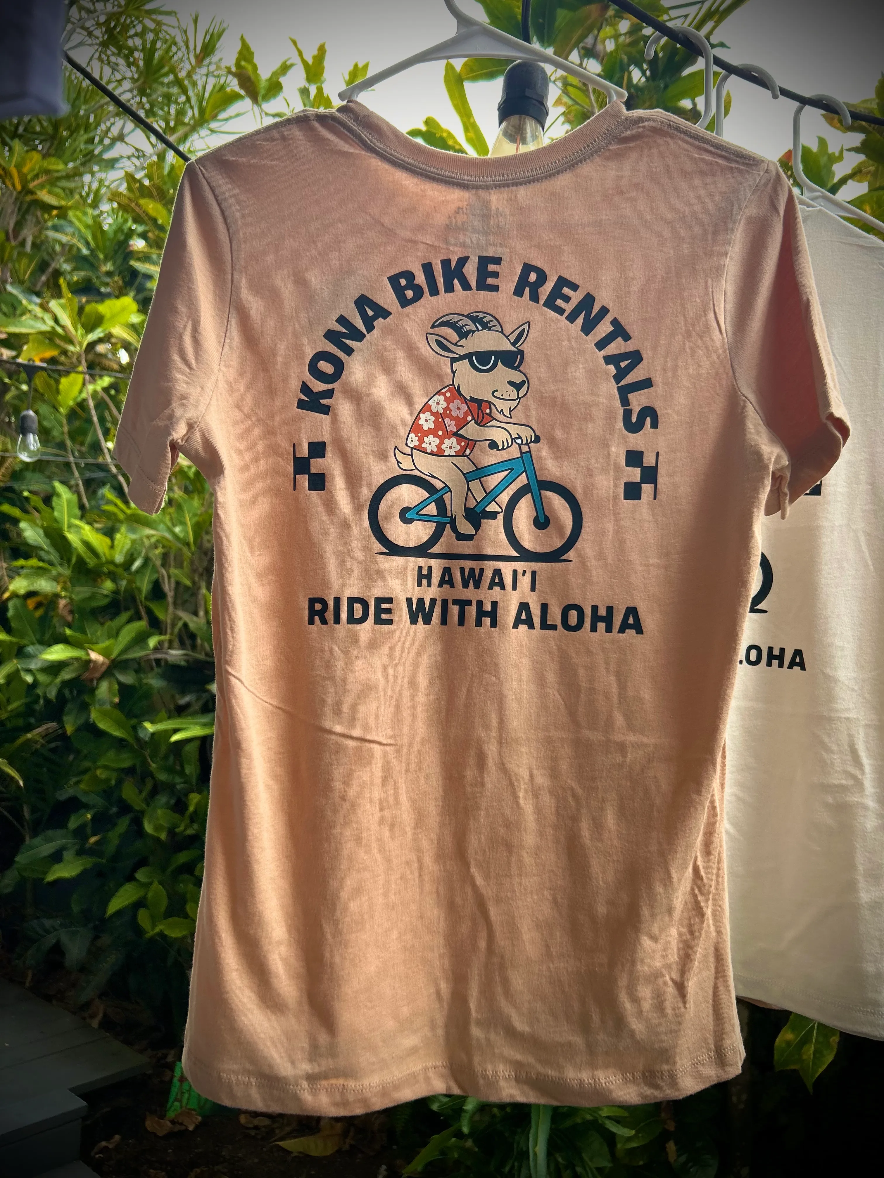 MEN GOAT T-Shirt tan