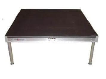 Praticable 4x4 (riser)