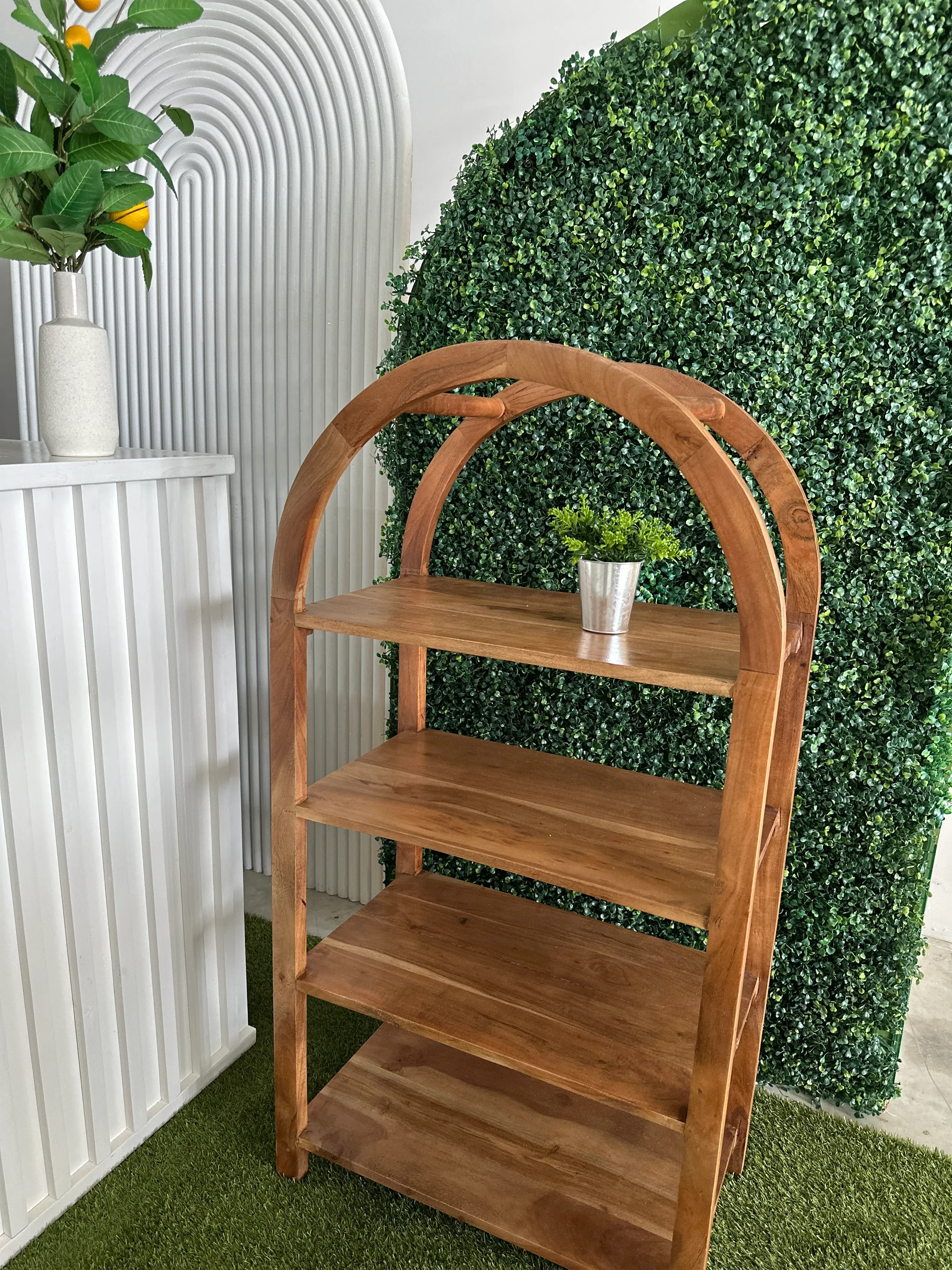 Treat stand arqueado madera 4'