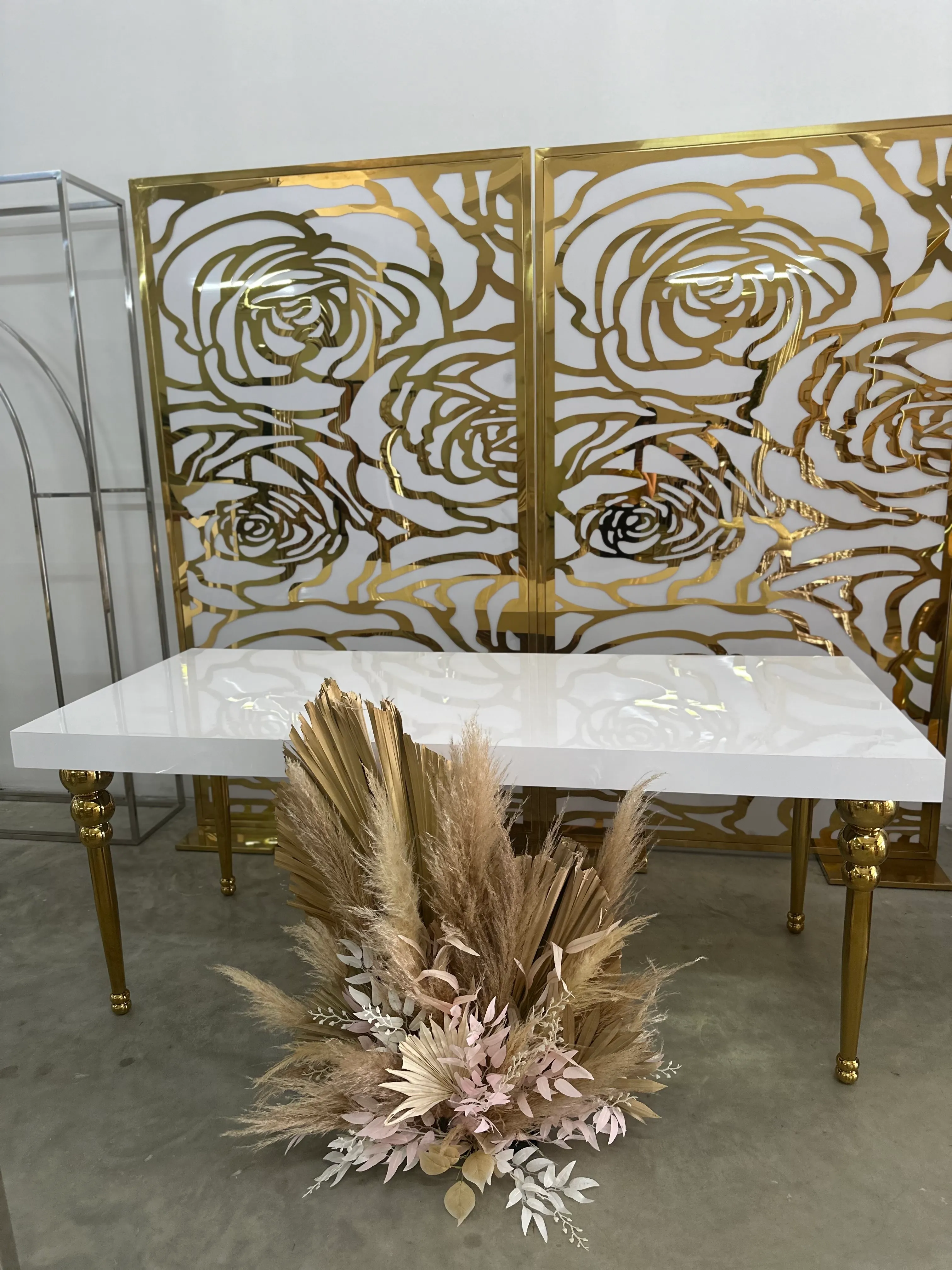  Mesa de novios Gold