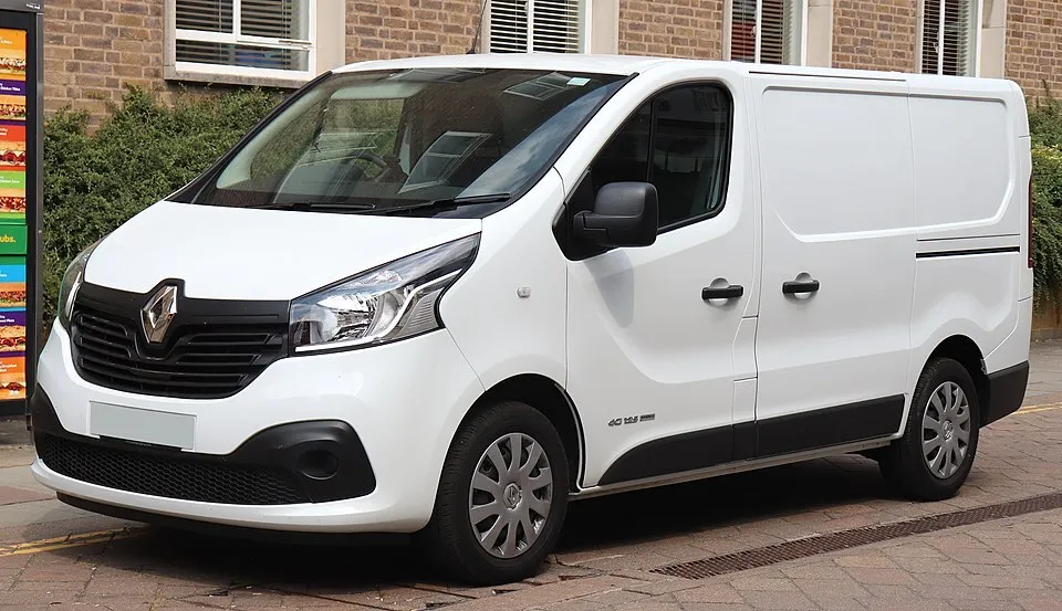 RENAULT TRAFIC 2018