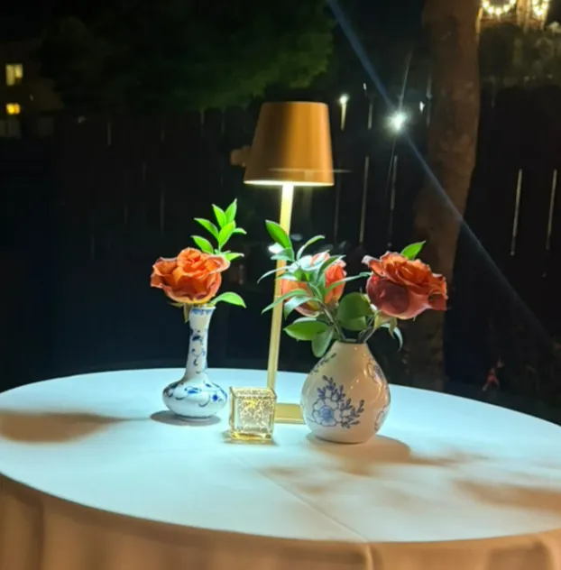 Lamp Gold Tabletop Wireless