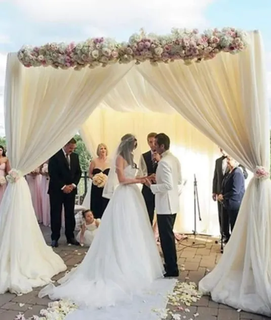 Wall Draping Ivory 10’