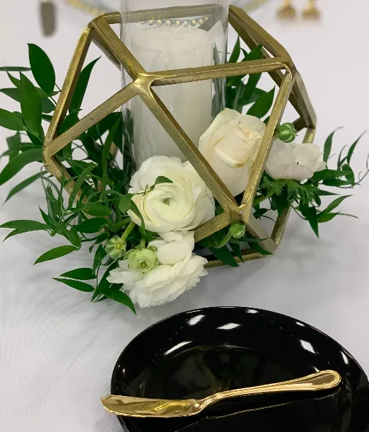 Centerpiece Gold Geo stand