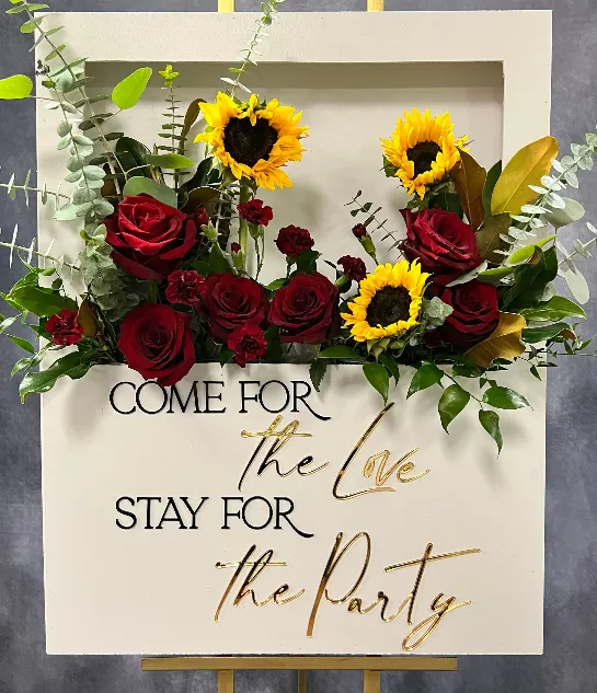 Flower Box Welcome Sign Come For Love