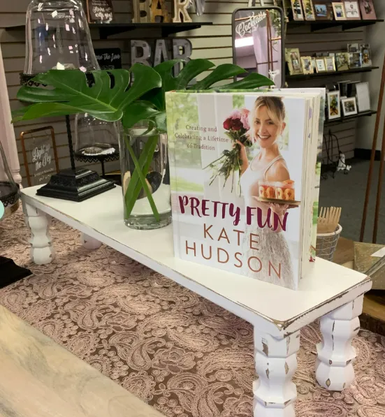 Display Stand White Vintage Wood