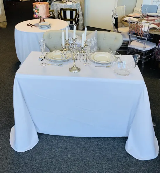 Table Linen White 4’ Custom Sweetheart