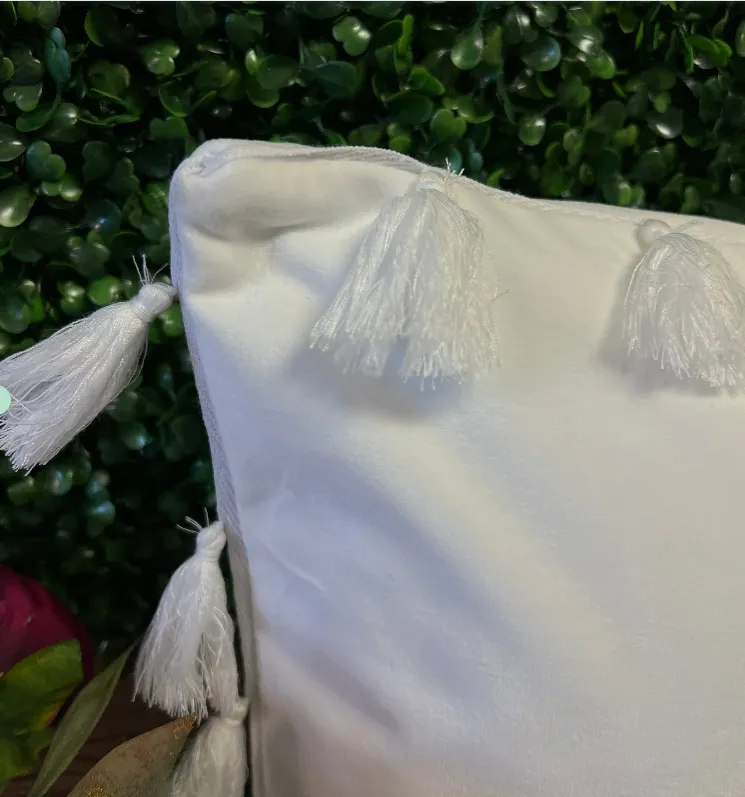 Accent Pillow White Velvet Tassel