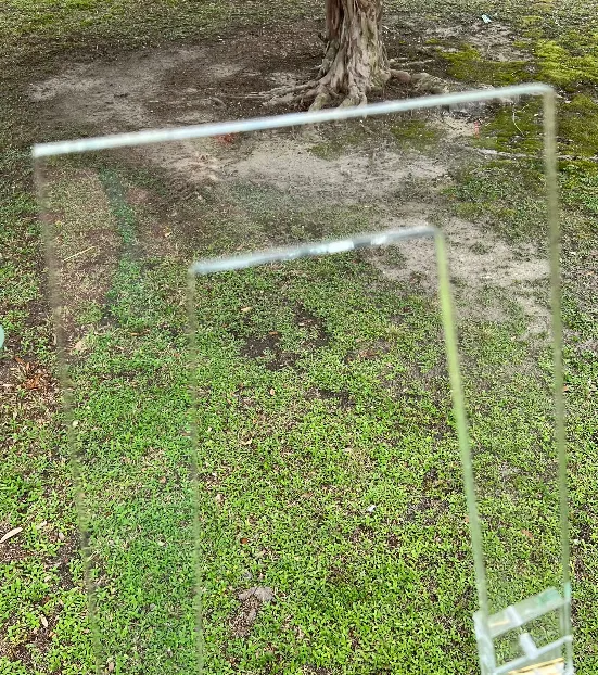 Easel Floor Clear Acrylic