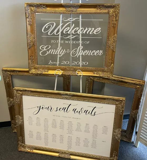 Display Frame Gold
