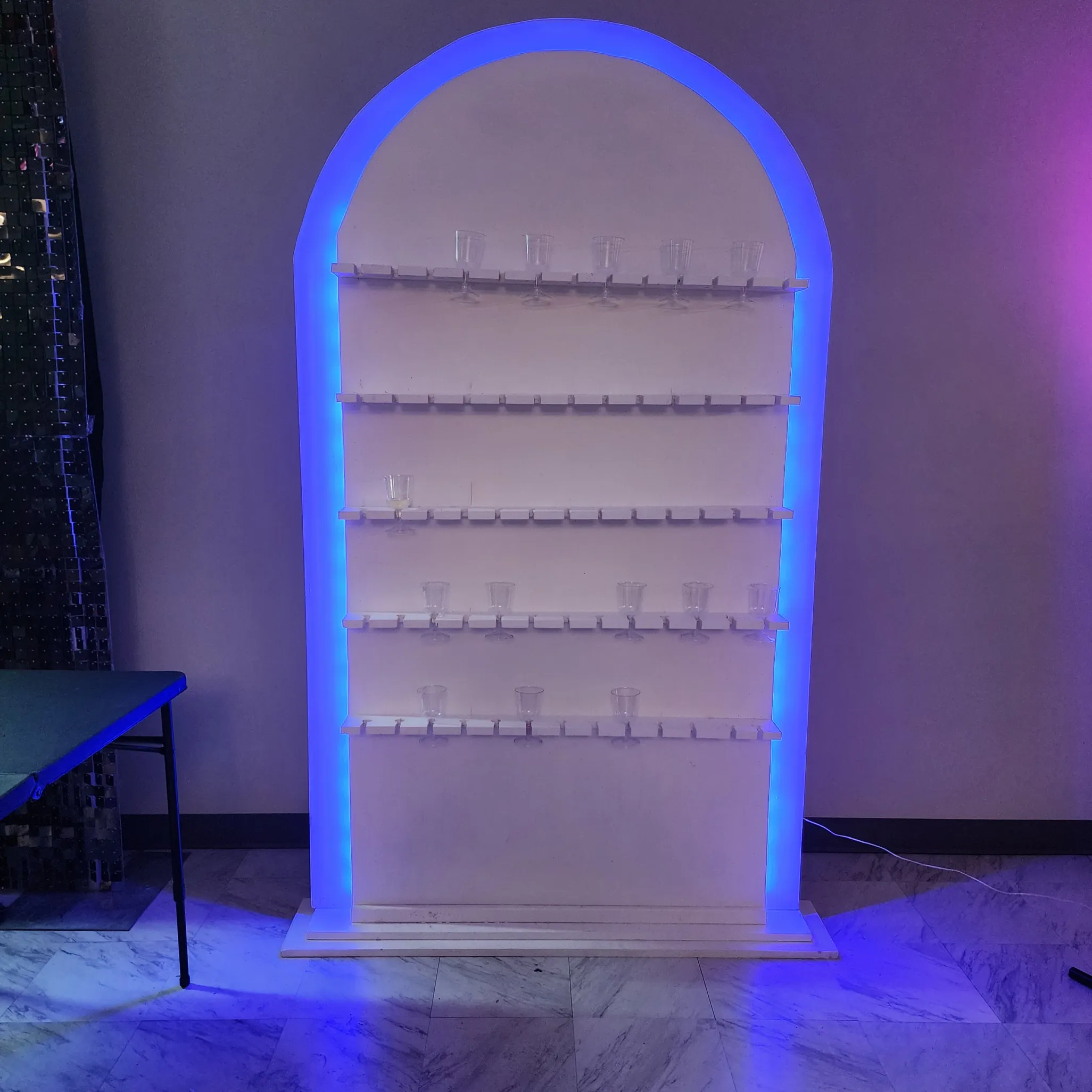 Champagne Walls