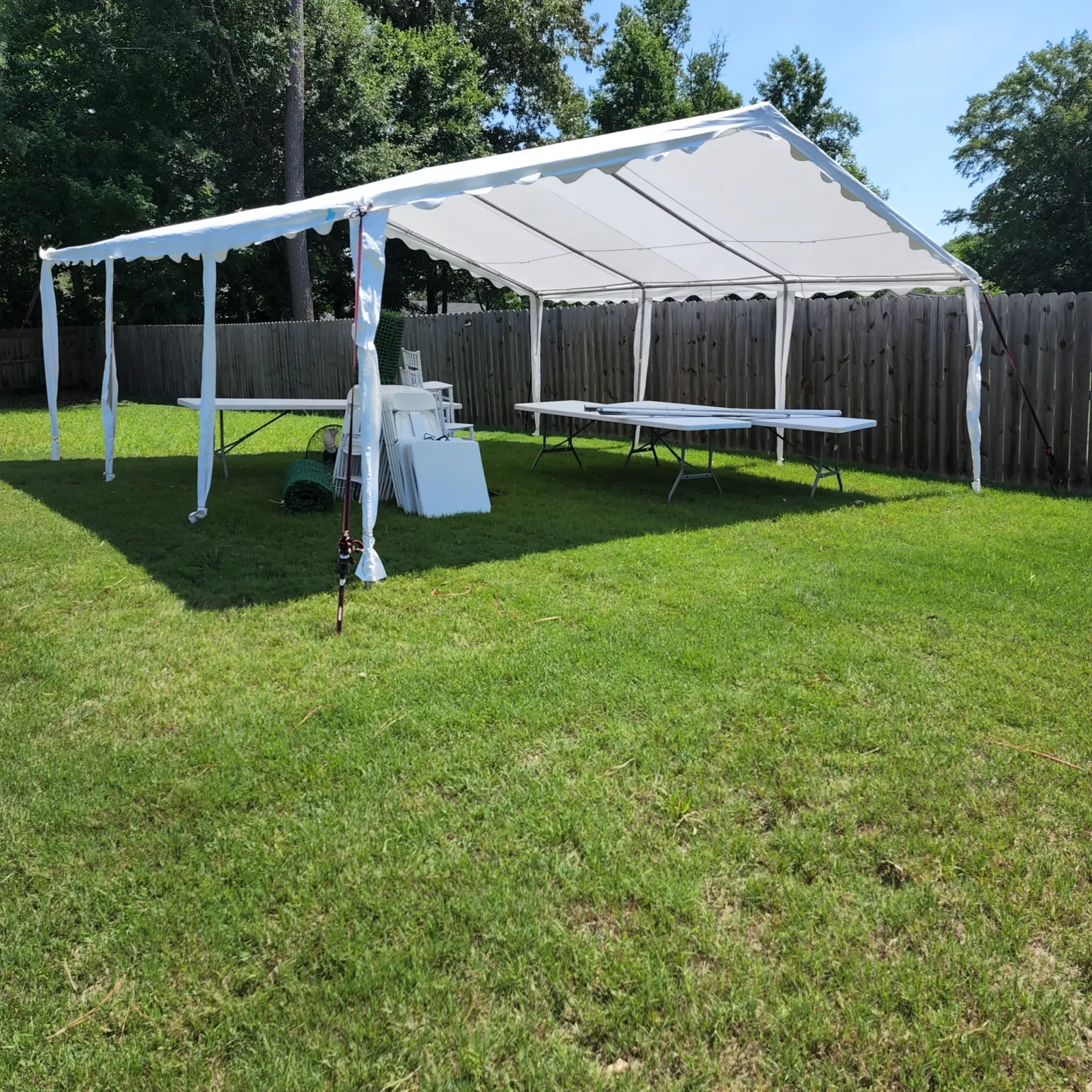 20X20 Tent (No Drapes)
